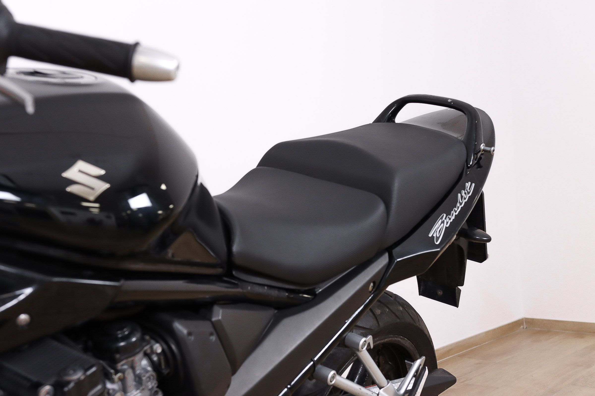 SUZUKI GSF Bandit 650 promoSUZUKI14 SUZUKI GSF Bandit 650 promoSUZUKI14