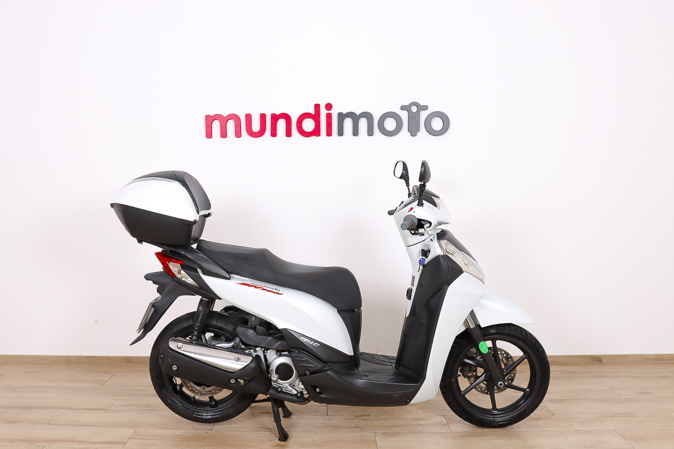 HONDA SCOOPY SH300i C-ABSHONDA0 HONDA SCOOPY SH300i C-ABSHONDA0