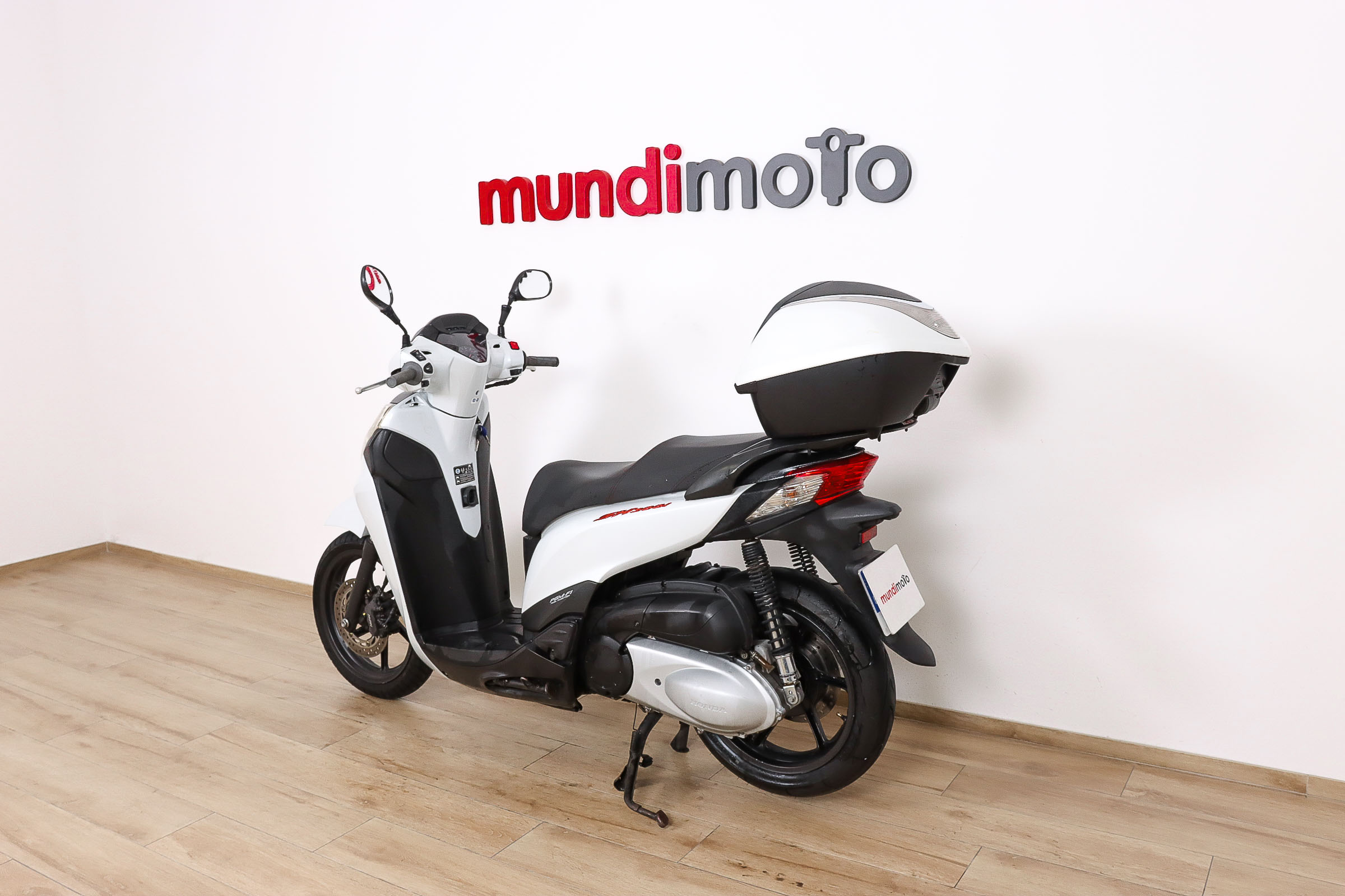 HONDA SCOOPY SH300i C-ABSHONDA6 HONDA SCOOPY SH300i C-ABSHONDA6