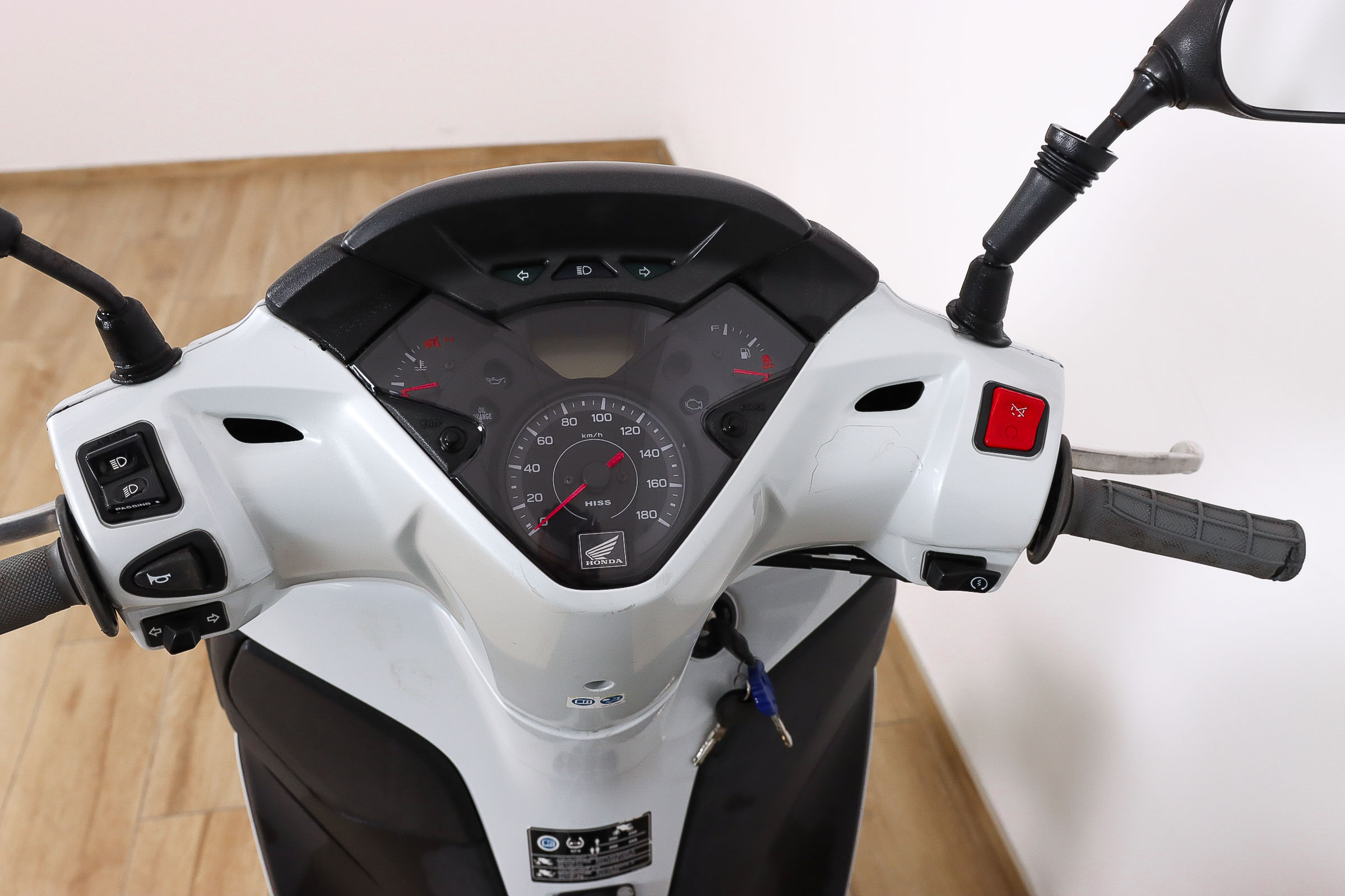 HONDA SCOOPY SH300i C-ABSHONDA9 HONDA SCOOPY SH300i C-ABSHONDA9