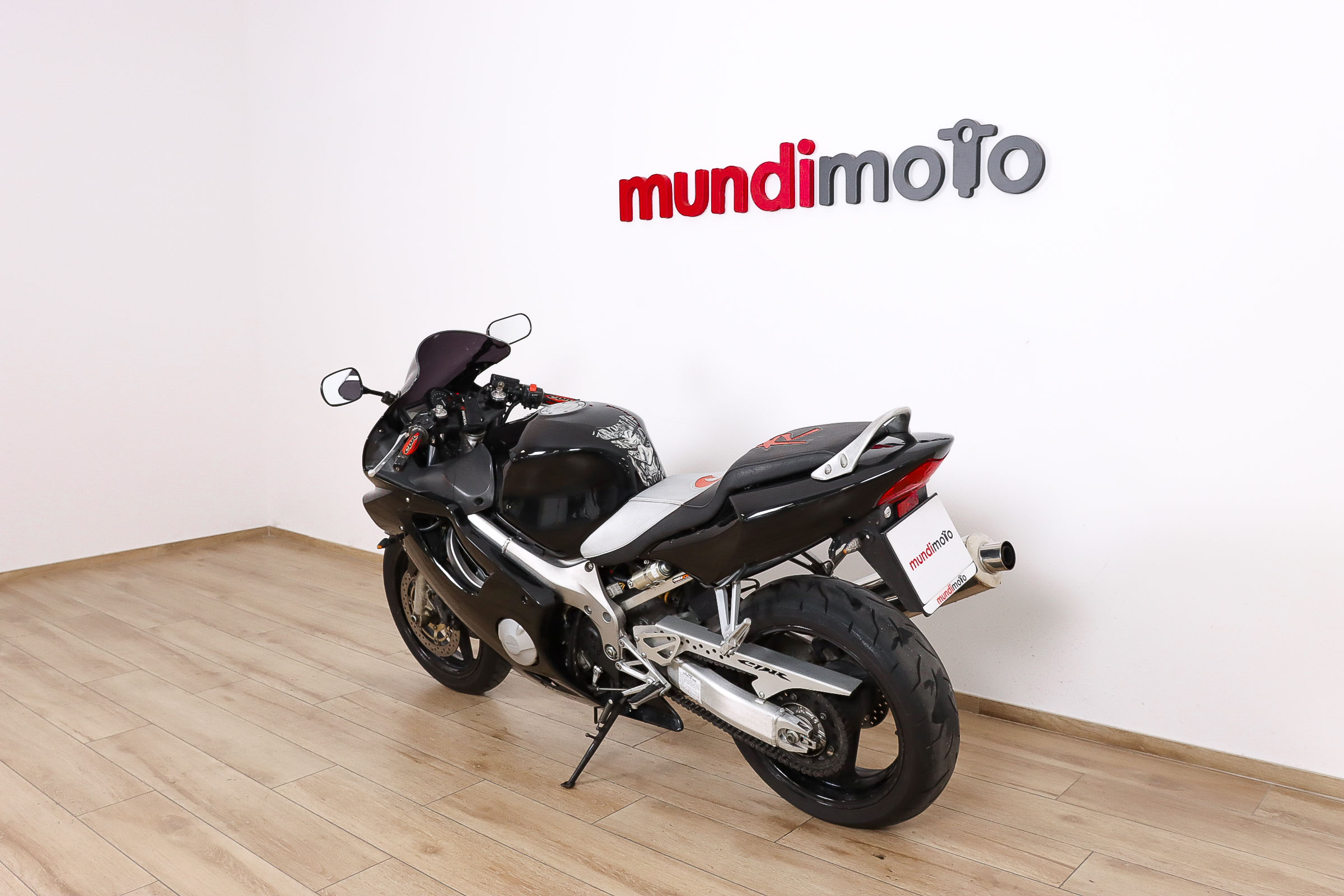 HONDA CBR 600FHONDA8 HONDA CBR 600FHONDA8
