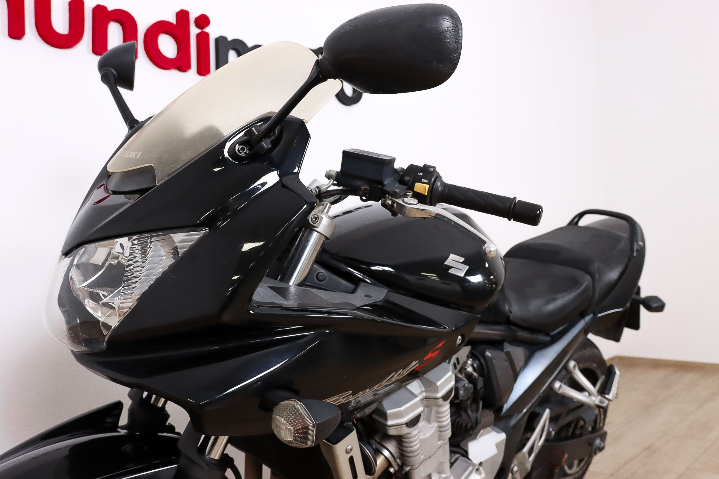 SUZUKI Bandit 650 SSUZUKI13 SUZUKI Bandit 650 SSUZUKI13