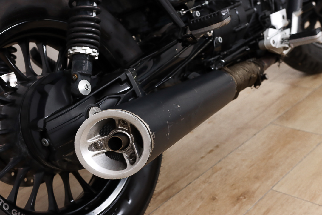 MOTO GUZZI V9 BobberMOTO GUZZI4 MOTO GUZZI V9 BobberMOTO GUZZI4