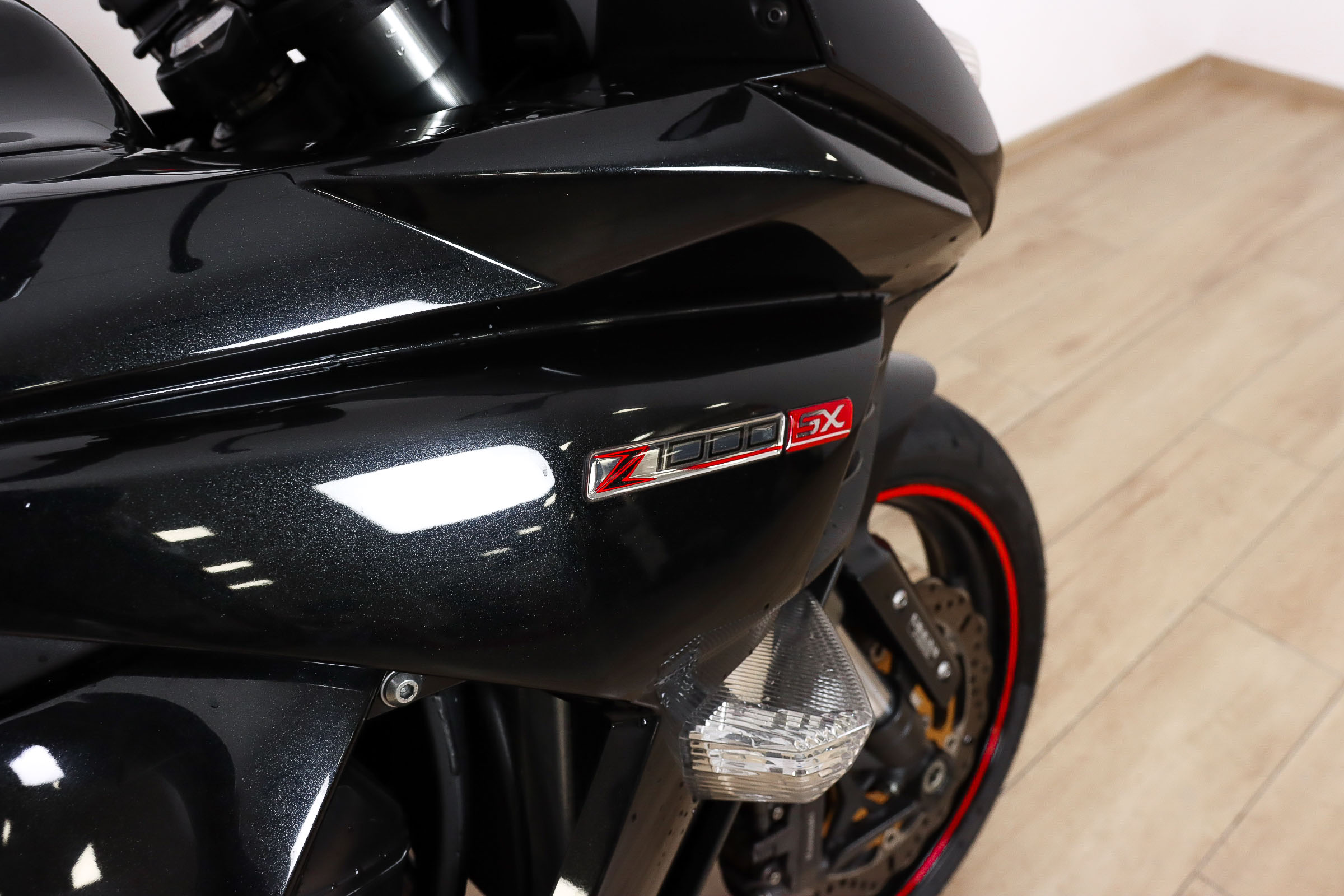 KAWASAKI Z 1000 SX promoKAWASAKI4 KAWASAKI Z 1000 SX promoKAWASAKI4