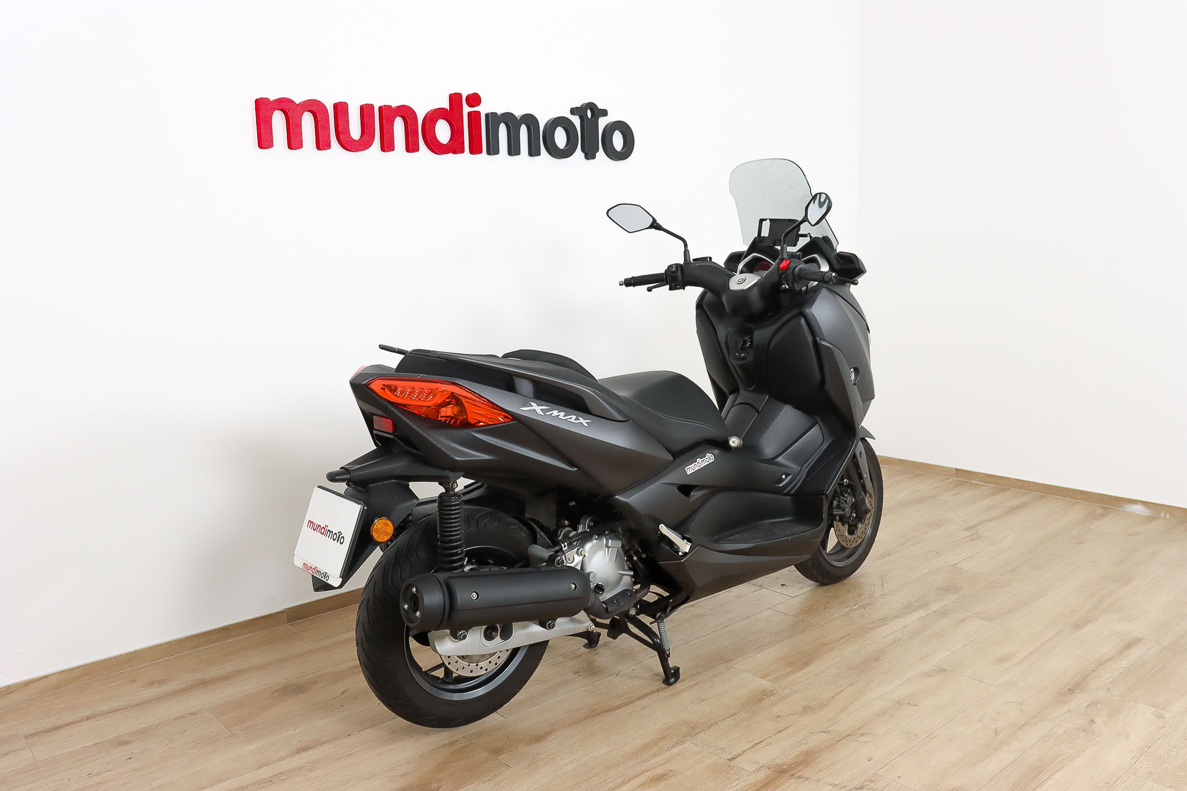 YAMAHA X-MAX 125YAMAHA1 YAMAHA X-MAX 125YAMAHA1