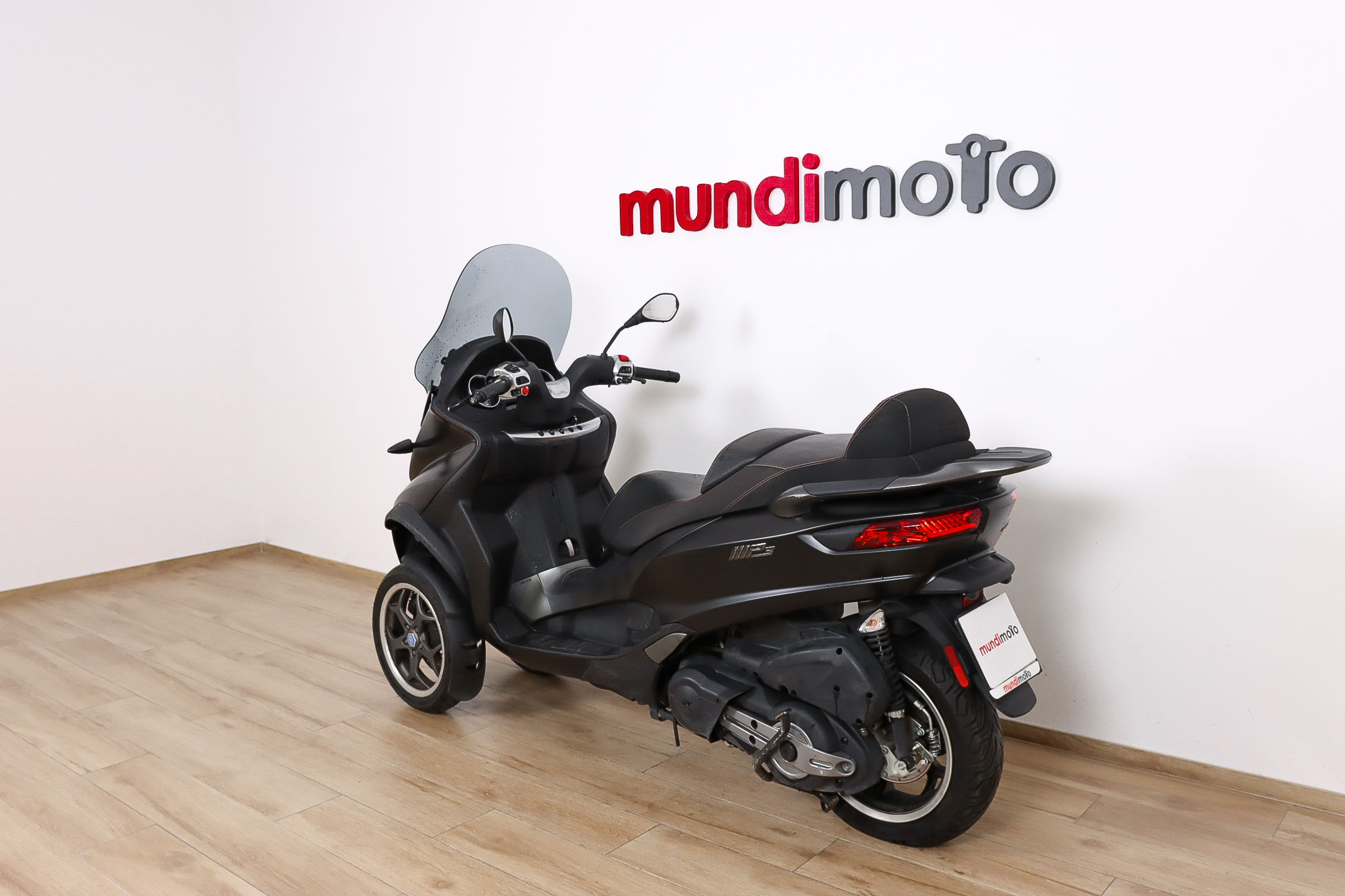 PIAGGIO MP3 Sport 500 HPE ABS/ASRPIAGGIO6 PIAGGIO MP3 Sport 500 HPE ABS/ASRPIAGGIO6