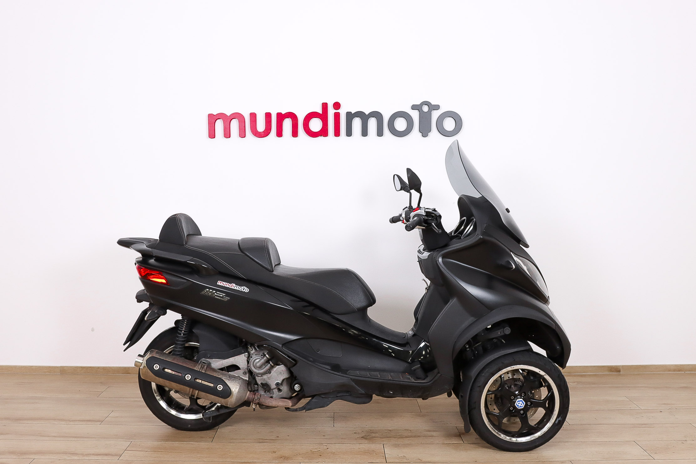 PIAGGIO MP3 LT 500 SportPIAGGIO1 PIAGGIO MP3 LT 500 SportPIAGGIO1