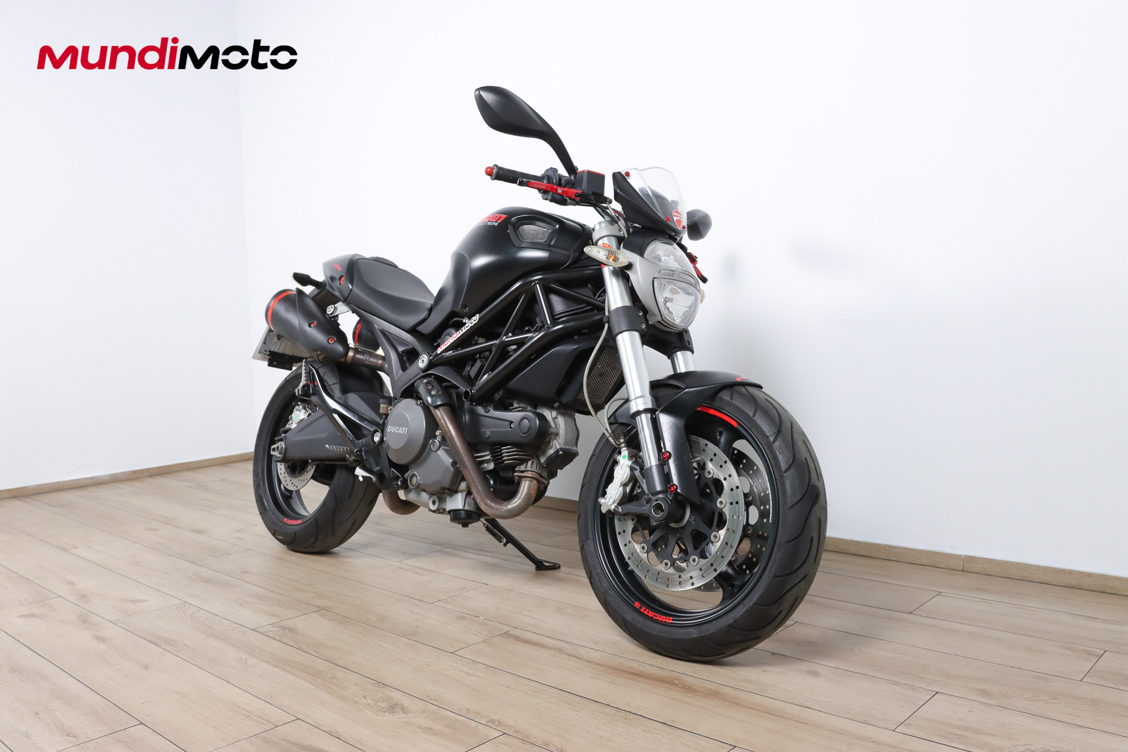 DUCATI MONSTER 696DUCATI1 DUCATI MONSTER 696DUCATI1