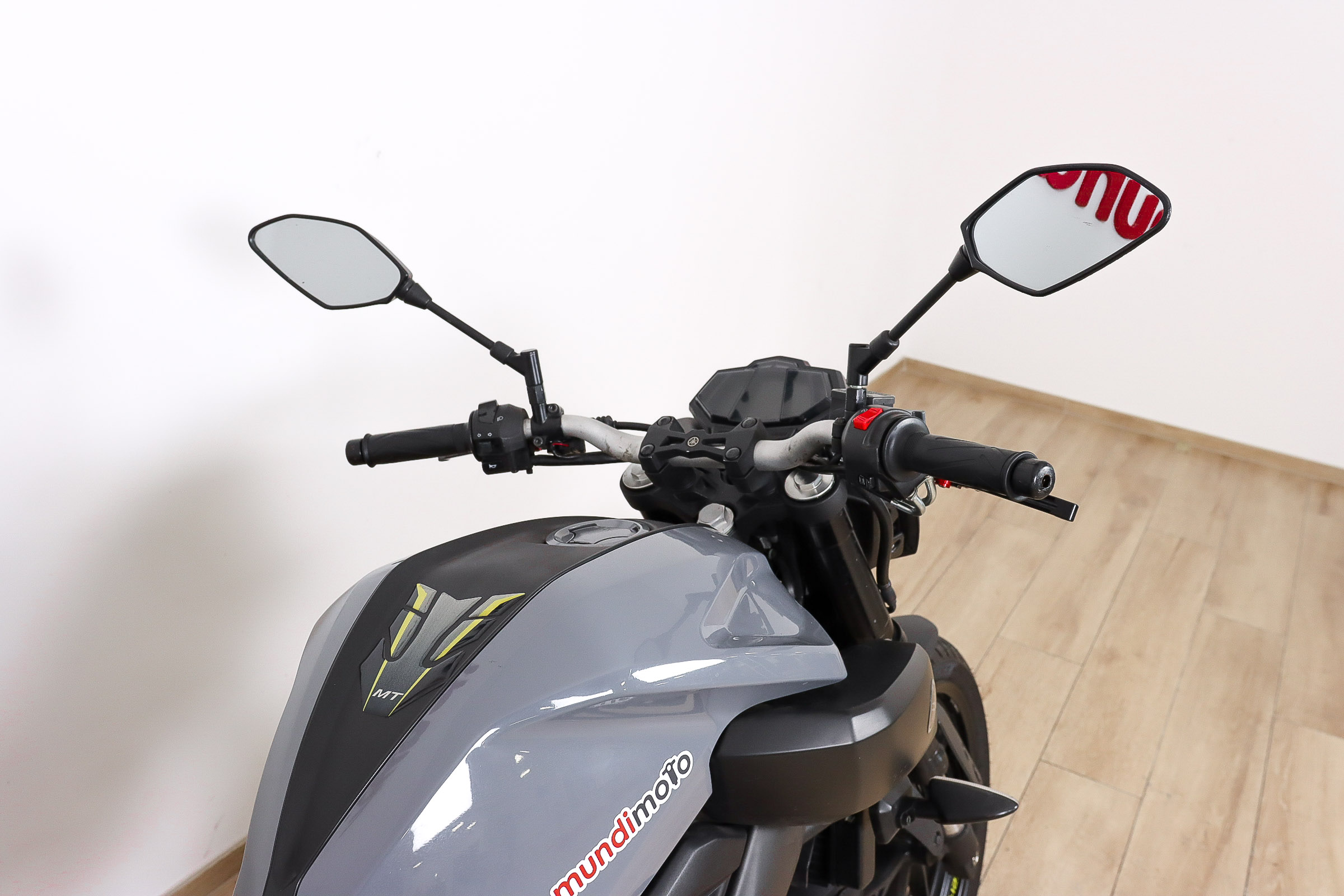 YAMAHA MT-125 promoYAMAHA6 YAMAHA MT-125 promoYAMAHA6