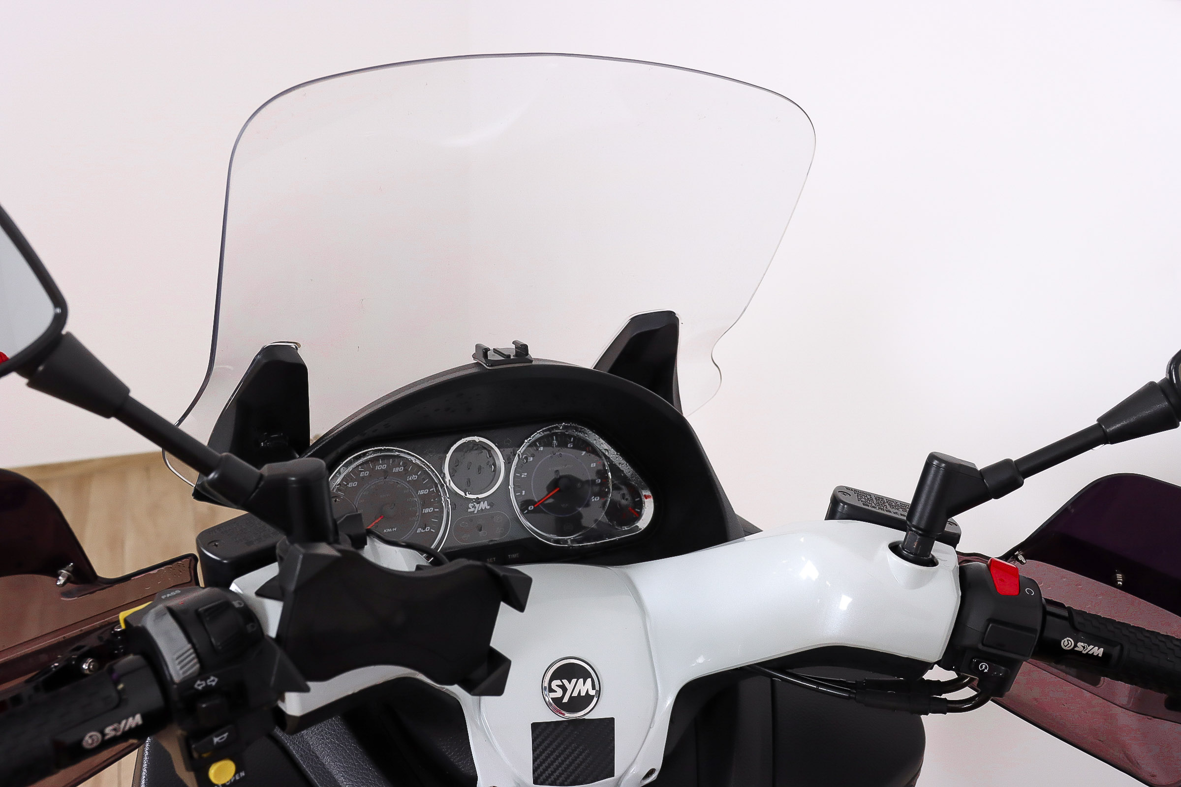SYM Maxsym 600i ABS promoSYM9 SYM Maxsym 600i ABS promoSYM9