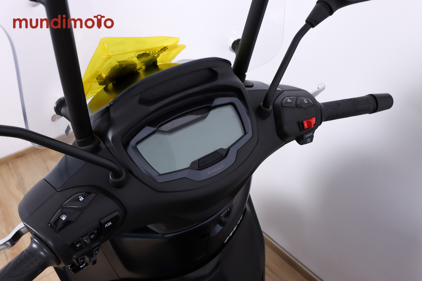 PIAGGIO Beverly 400 HPEPIAGGIO9 PIAGGIO Beverly 400 HPEPIAGGIO9