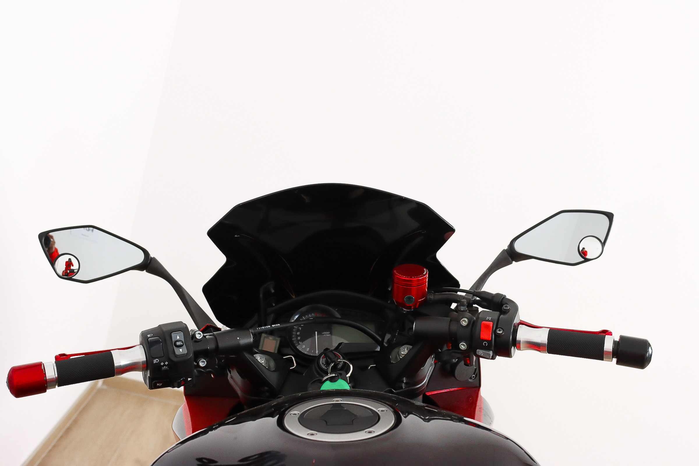 KAWASAKI Z 1000 SXKAWASAKI7 KAWASAKI Z 1000 SXKAWASAKI7