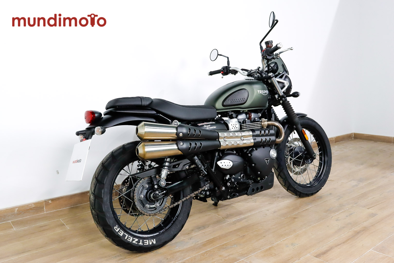 TRIUMPH Street ScramblerTRIUMPH2 TRIUMPH Street ScramblerTRIUMPH2