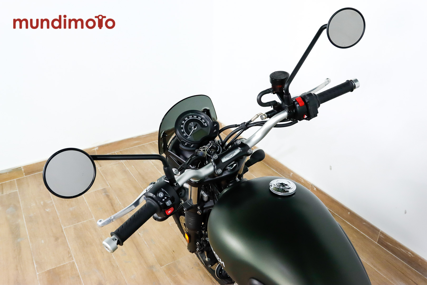 TRIUMPH Street ScramblerTRIUMPH10 TRIUMPH Street ScramblerTRIUMPH10