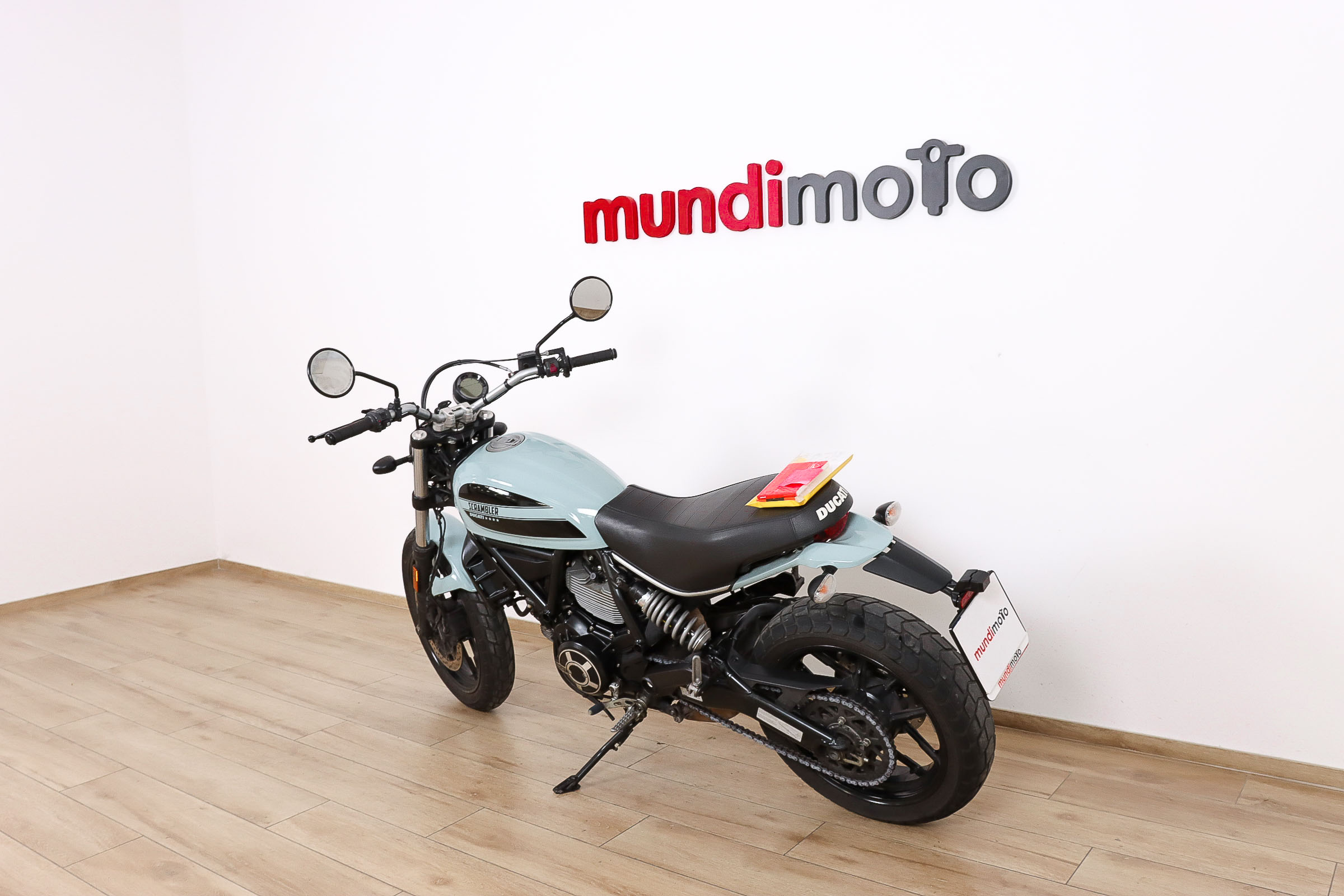 DUCATI Scrambler Sixty2DUCATI8 DUCATI Scrambler Sixty2DUCATI8