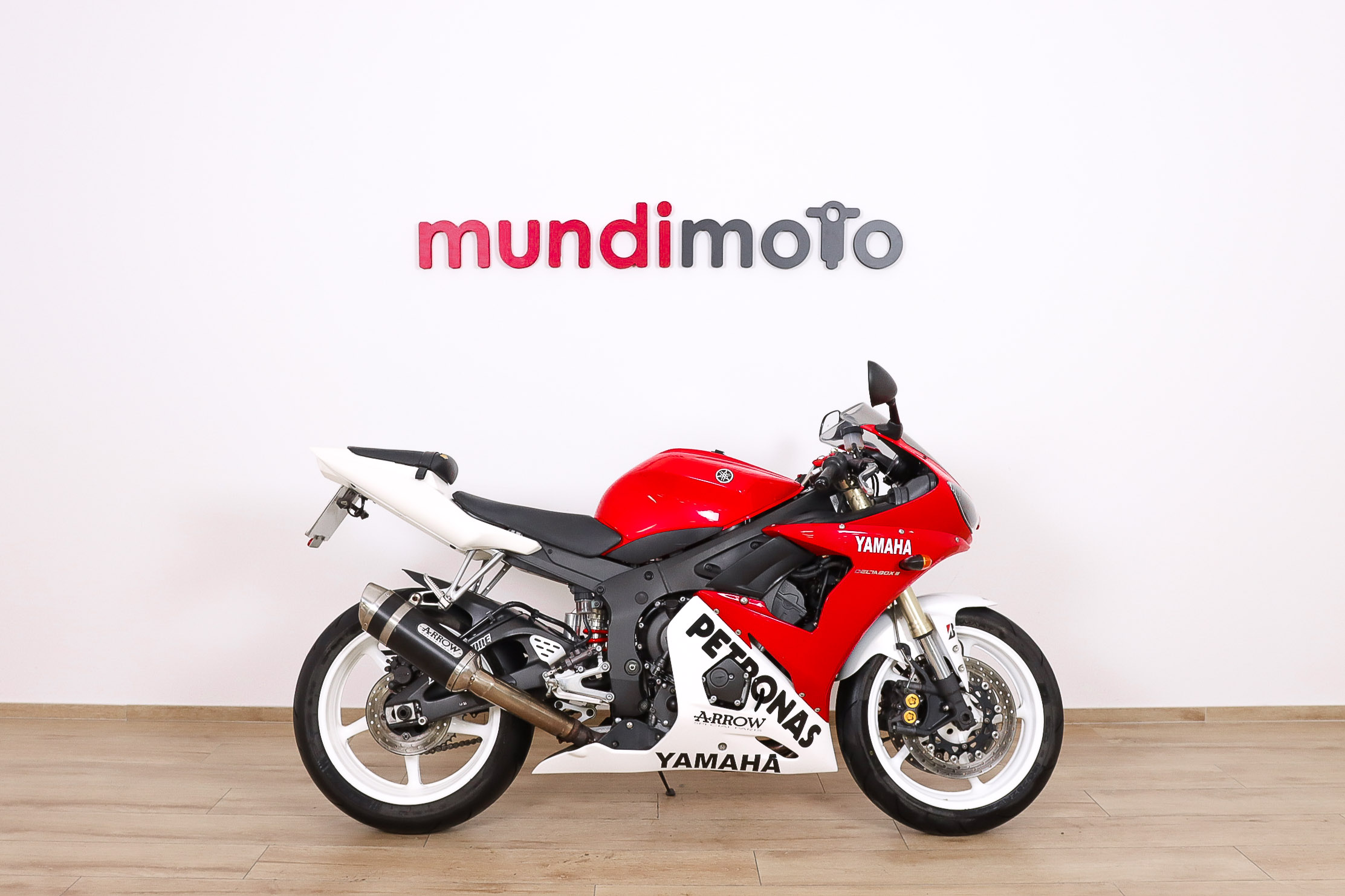 YAMAHA YZF R6 promoYAMAHA1 YAMAHA YZF R6 promoYAMAHA1