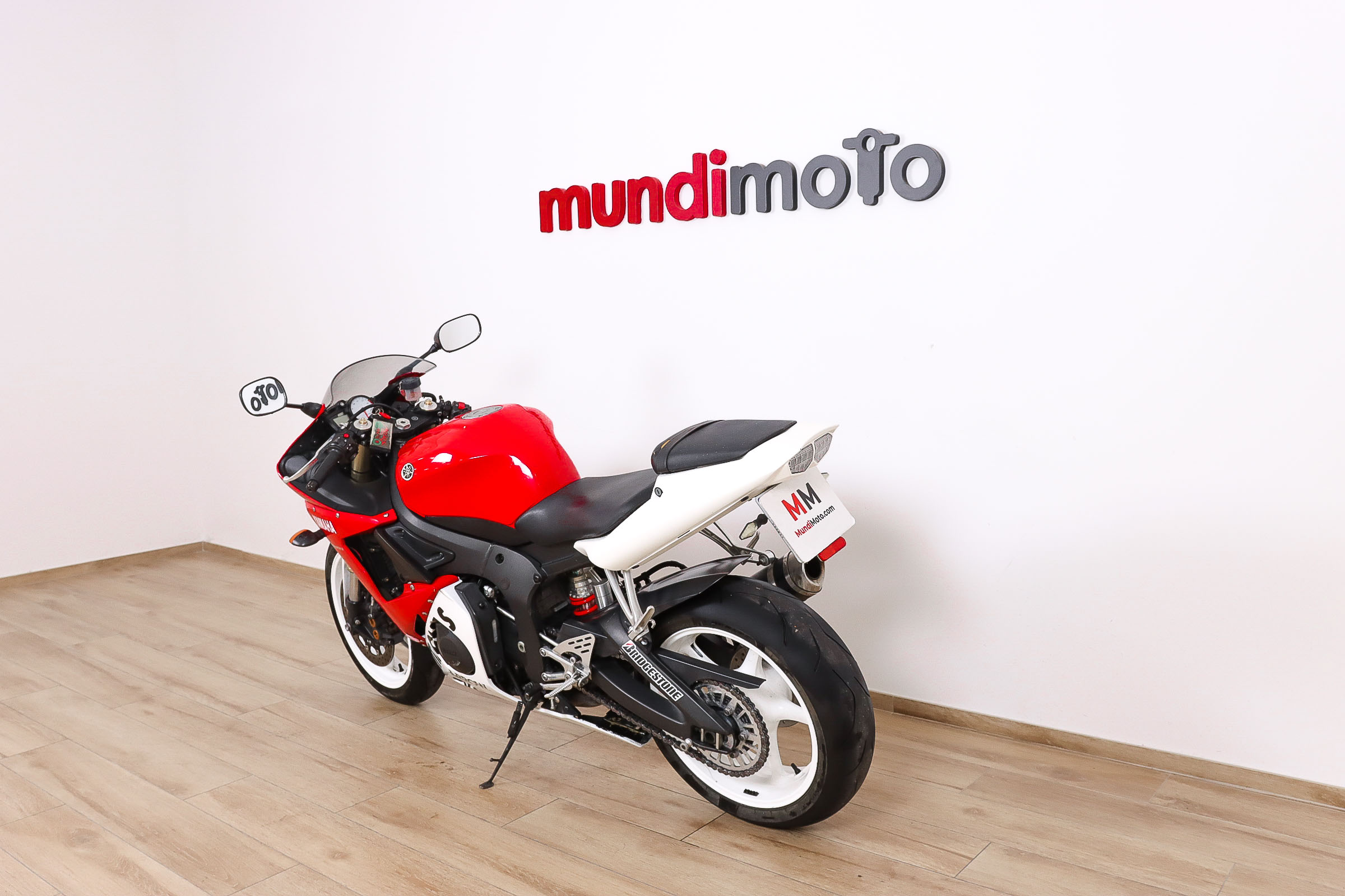 YAMAHA YZF R6 promoYAMAHA8 YAMAHA YZF R6 promoYAMAHA8