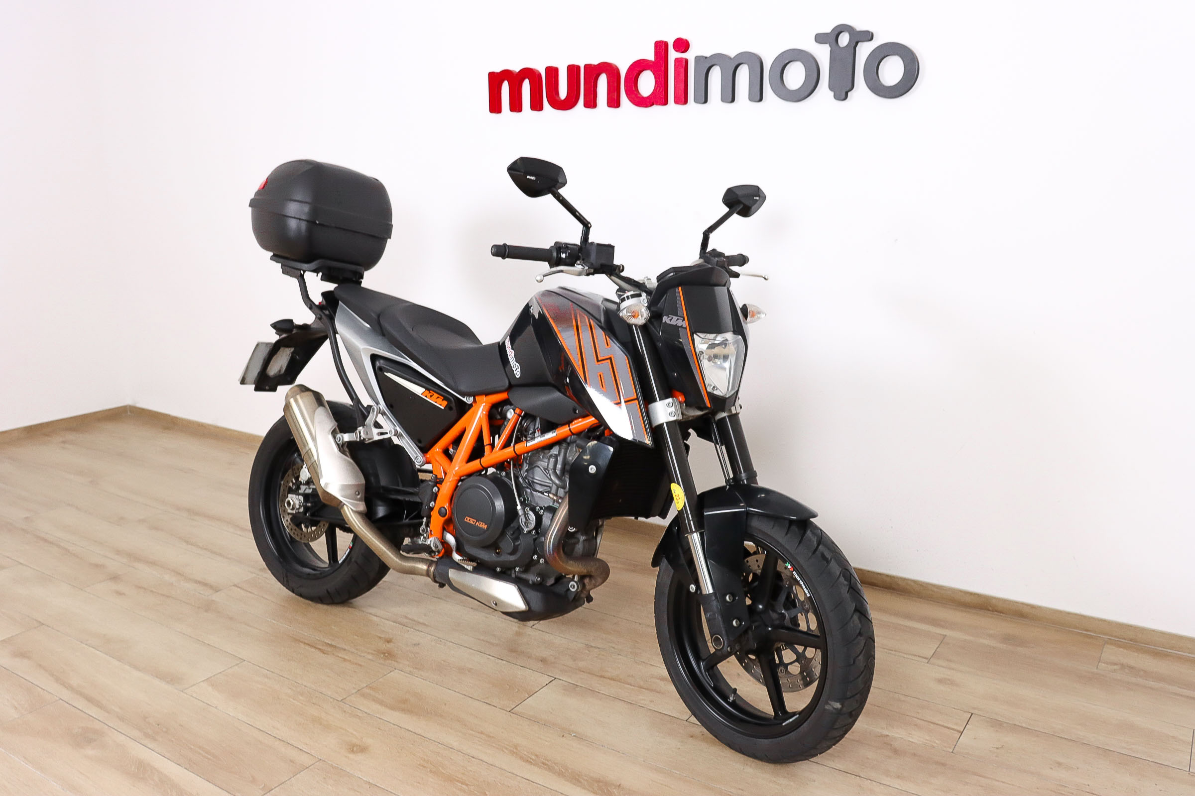 KTM 690 DUKEKTM2 KTM 690 DUKEKTM2