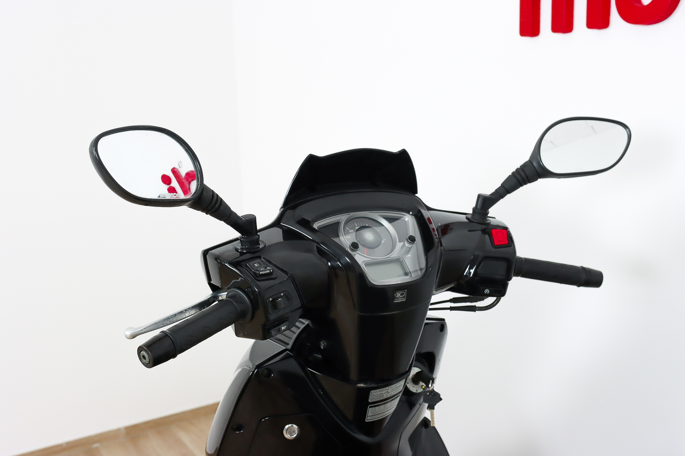 KYMCO People 125 GTiKYMCO10 KYMCO People 125 GTiKYMCO10