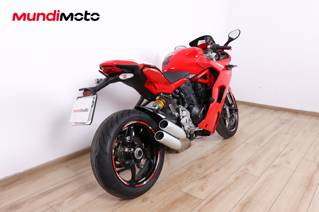 DUCATI SuperSportDUCATI1 DUCATI SuperSportDUCATI1