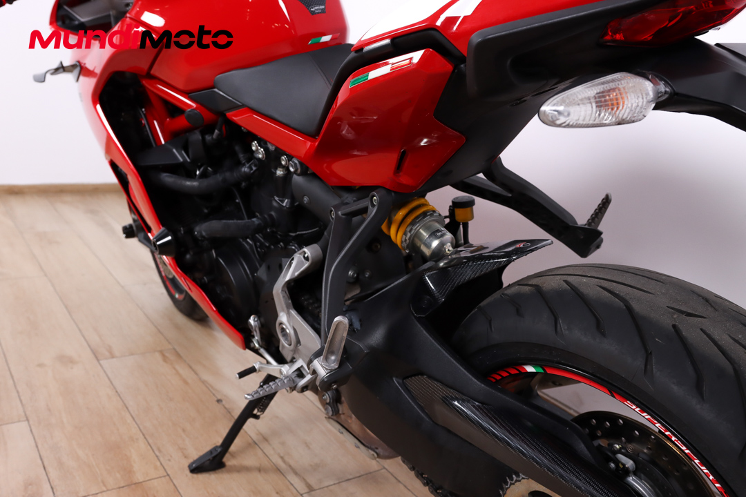DUCATI SuperSportDUCATI11 DUCATI SuperSportDUCATI11