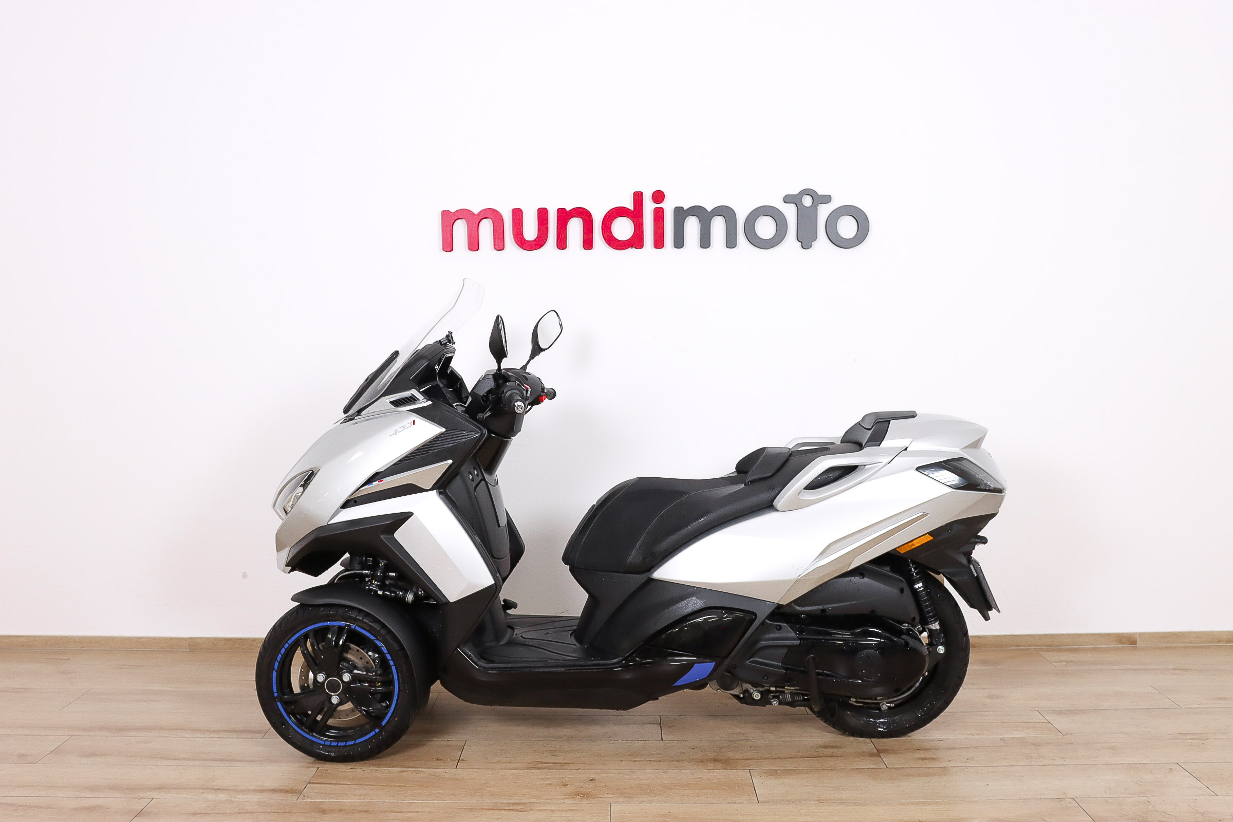 PEUGEOT Metropolis 400 Active promoPEUGEOT6 PEUGEOT Metropolis 400 Active promoPEUGEOT6
