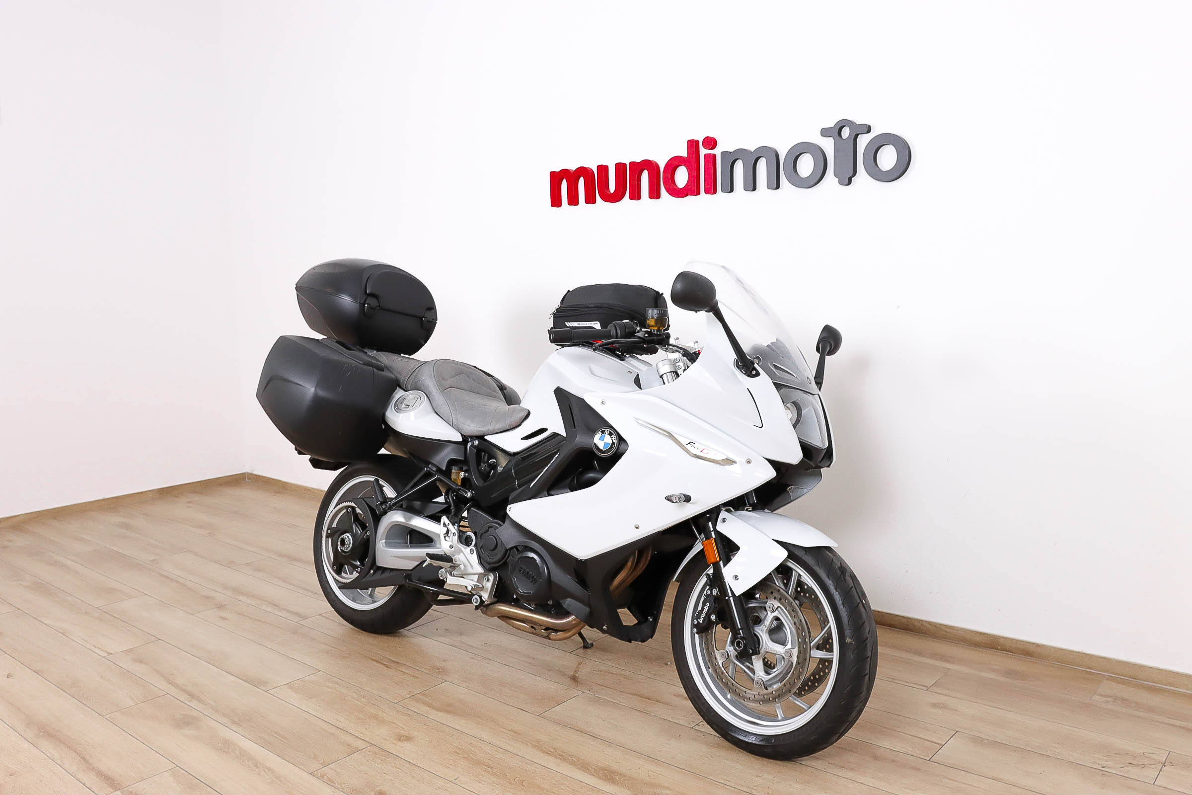 BMW F 800 GTBMW1 BMW F 800 GTBMW1