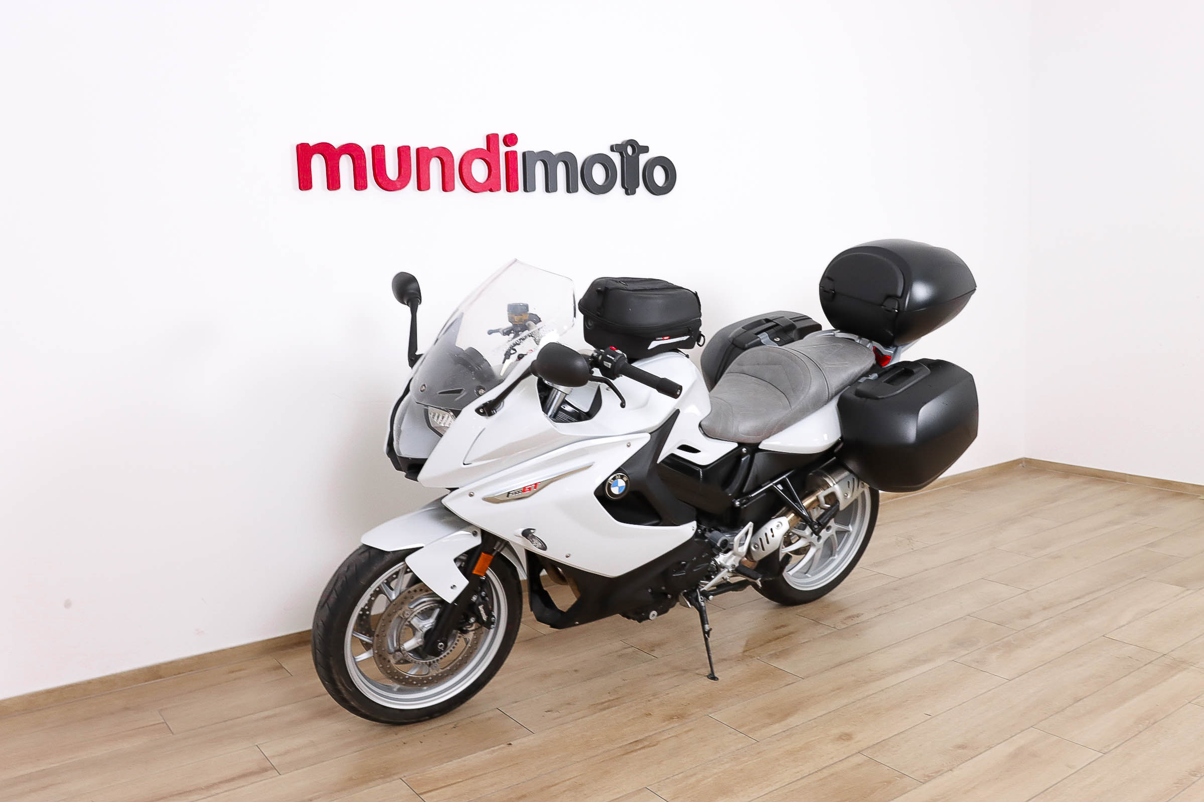 BMW F 800 GTBMW10 BMW F 800 GTBMW10
