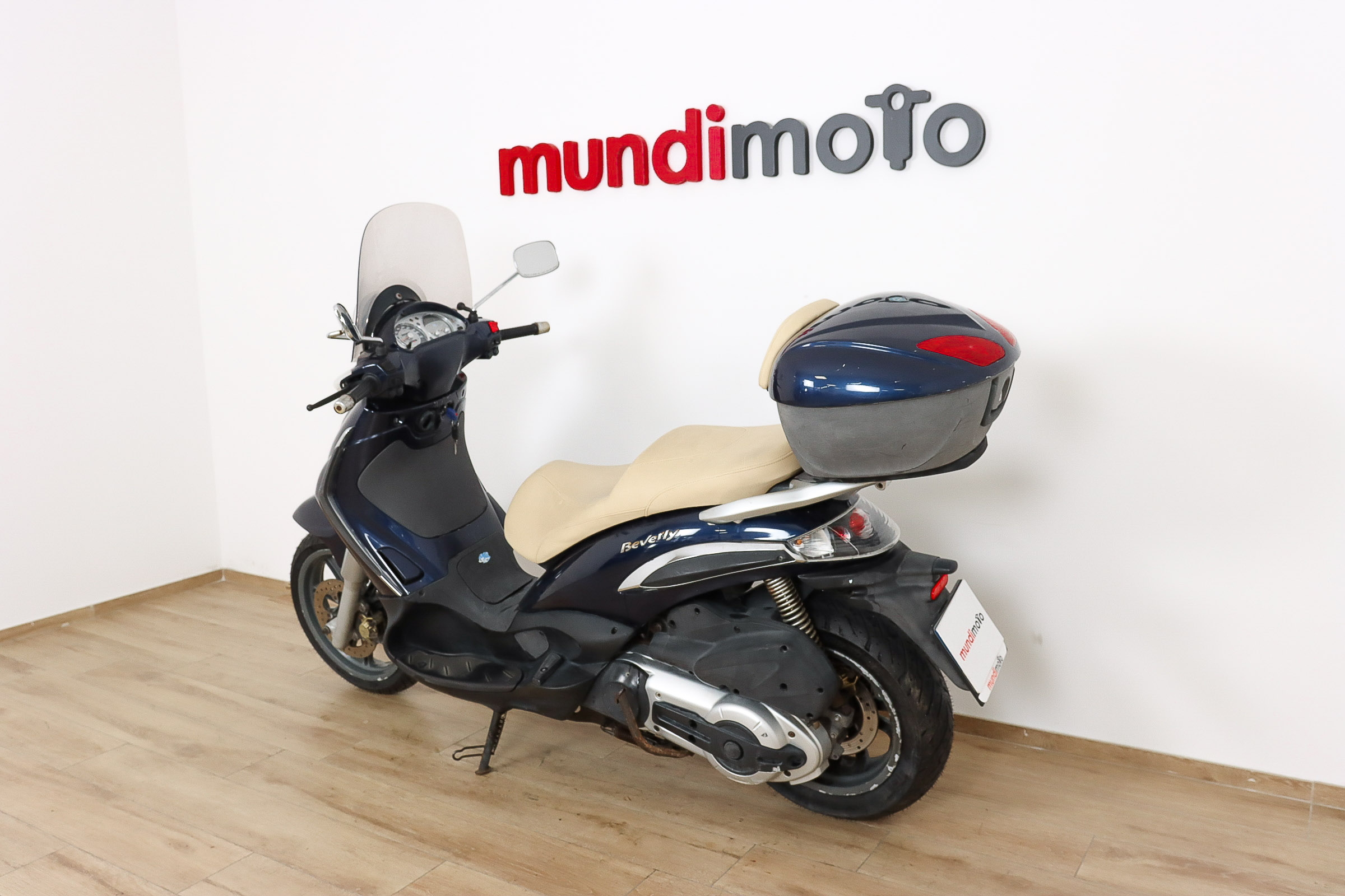 PIAGGIO beverly 400PIAGGIO8 PIAGGIO beverly 400PIAGGIO8