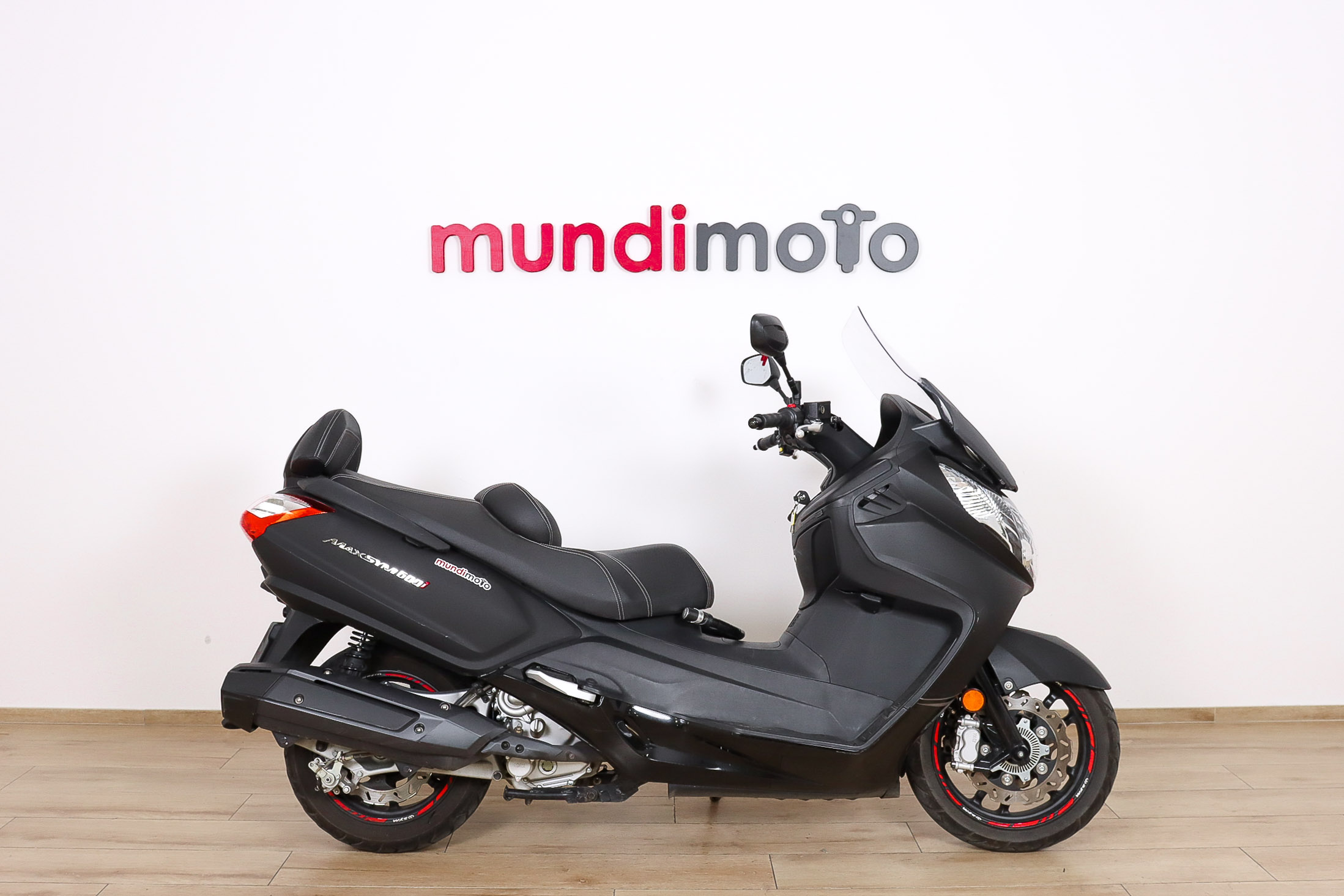 SYM Maxsym 600i ABSSYM0 SYM Maxsym 600i ABSSYM0