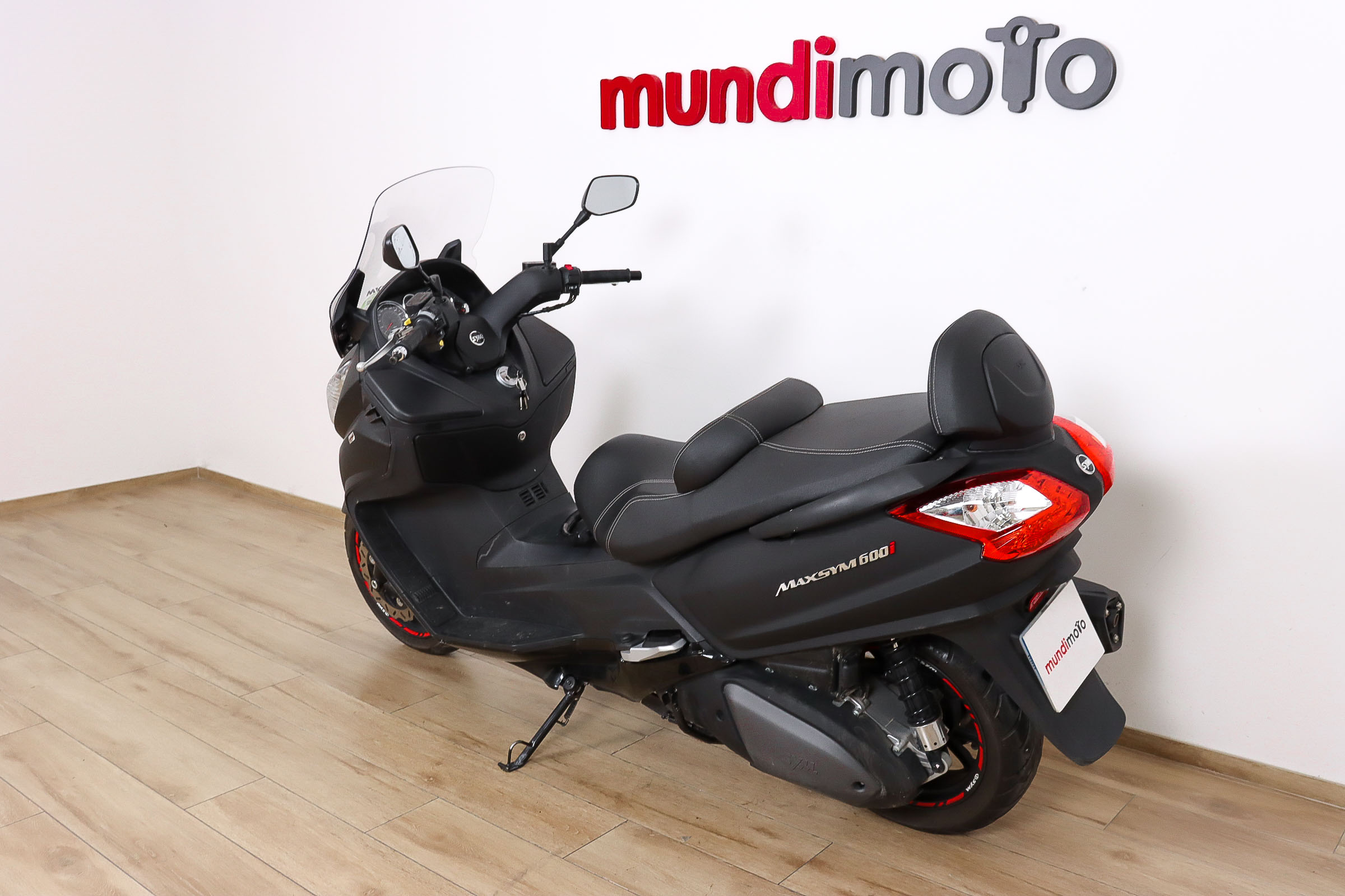 SYM Maxsym 600i ABSSYM8 SYM Maxsym 600i ABSSYM8