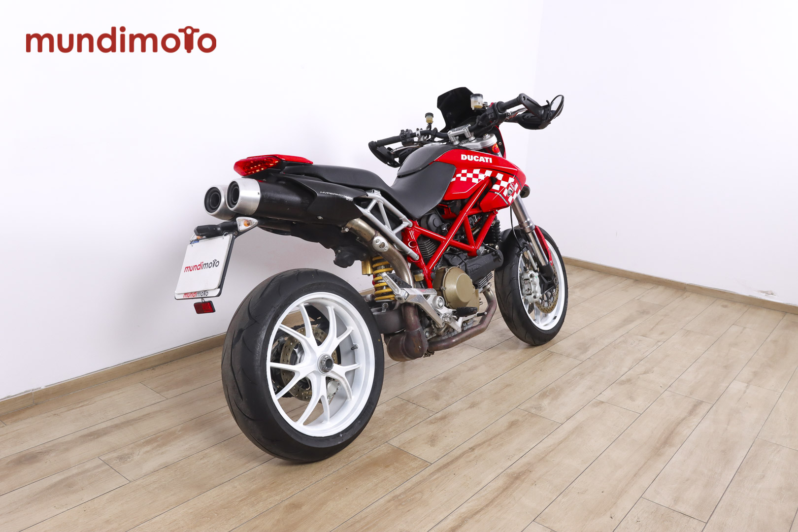 DUCATI HYPERMOTARD 1100DUCATI2 DUCATI HYPERMOTARD 1100DUCATI2
