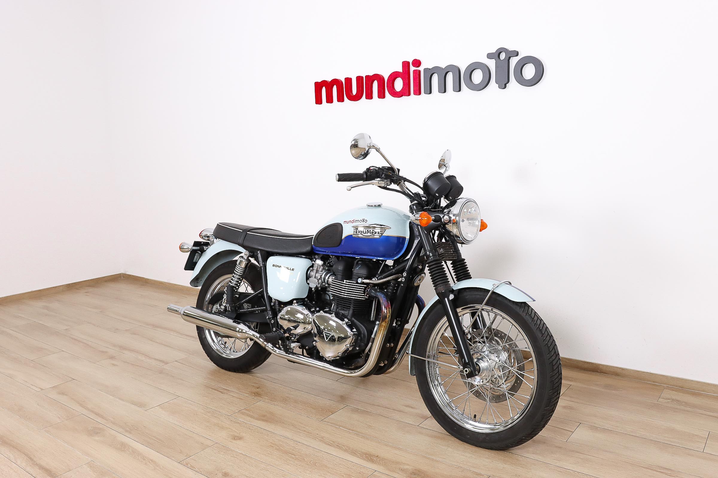 TRIUMPH BONNEVILLE T100TRIUMPH1 TRIUMPH BONNEVILLE T100TRIUMPH1
