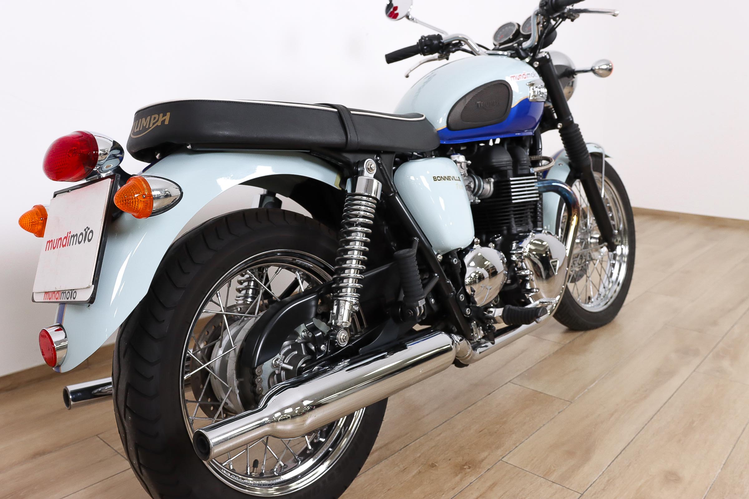 TRIUMPH BONNEVILLE T100TRIUMPH4 TRIUMPH BONNEVILLE T100TRIUMPH4
