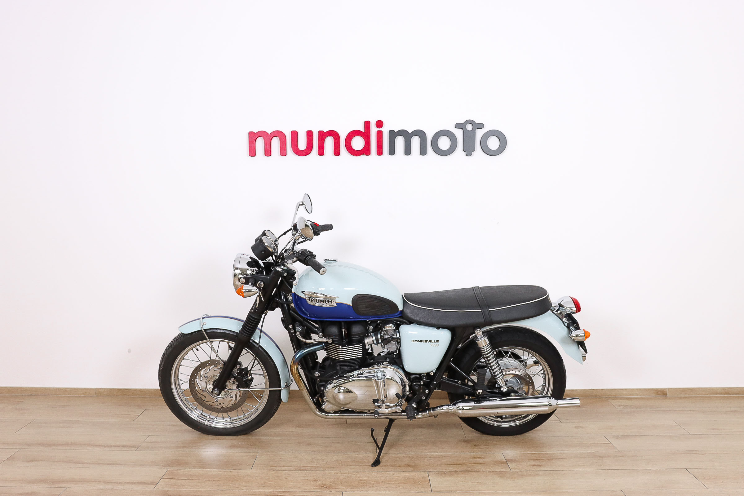 TRIUMPH BONNEVILLE T100TRIUMPH5 TRIUMPH BONNEVILLE T100TRIUMPH5