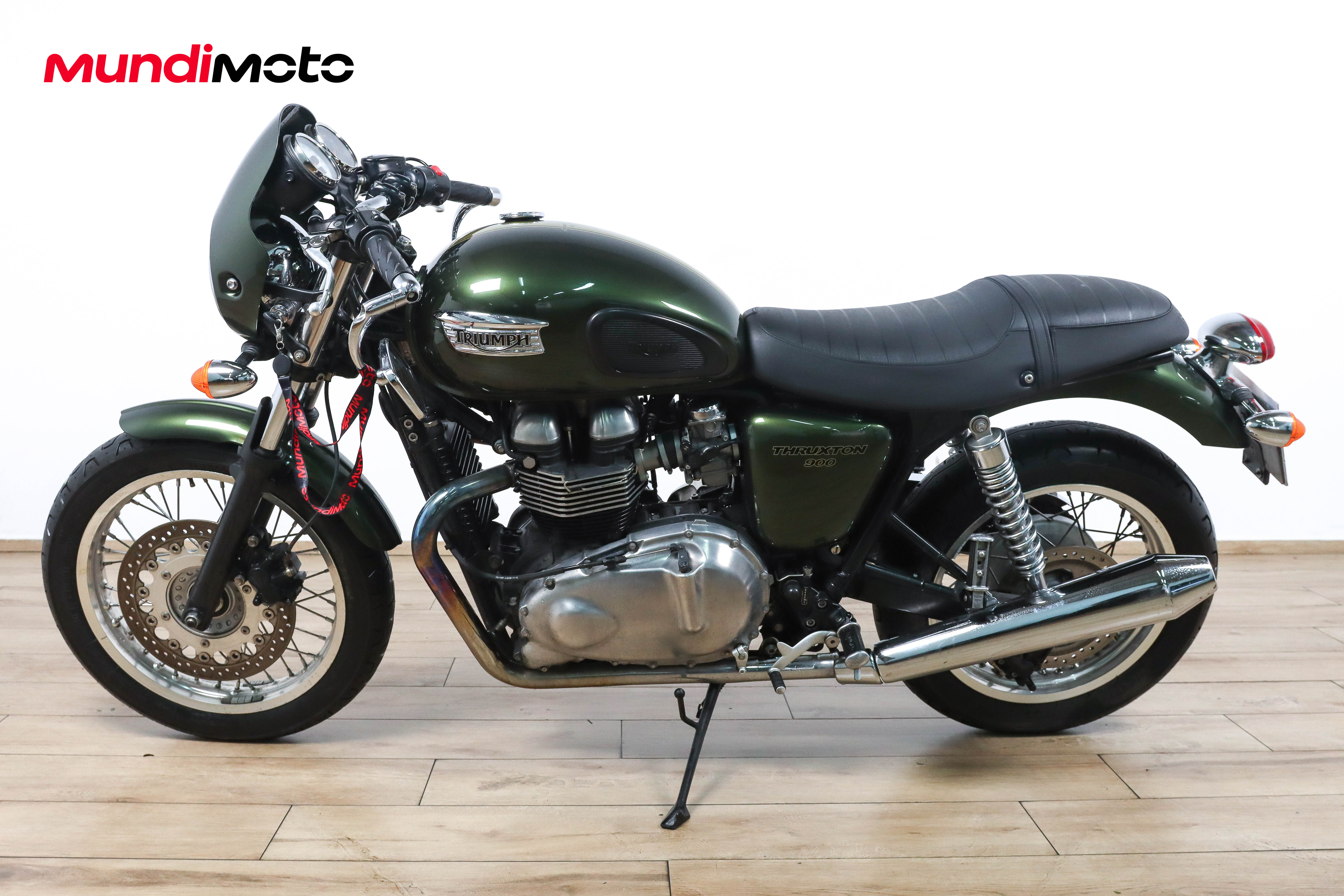 TRIUMPH Thruxton EFITRIUMPH4 TRIUMPH Thruxton EFITRIUMPH4