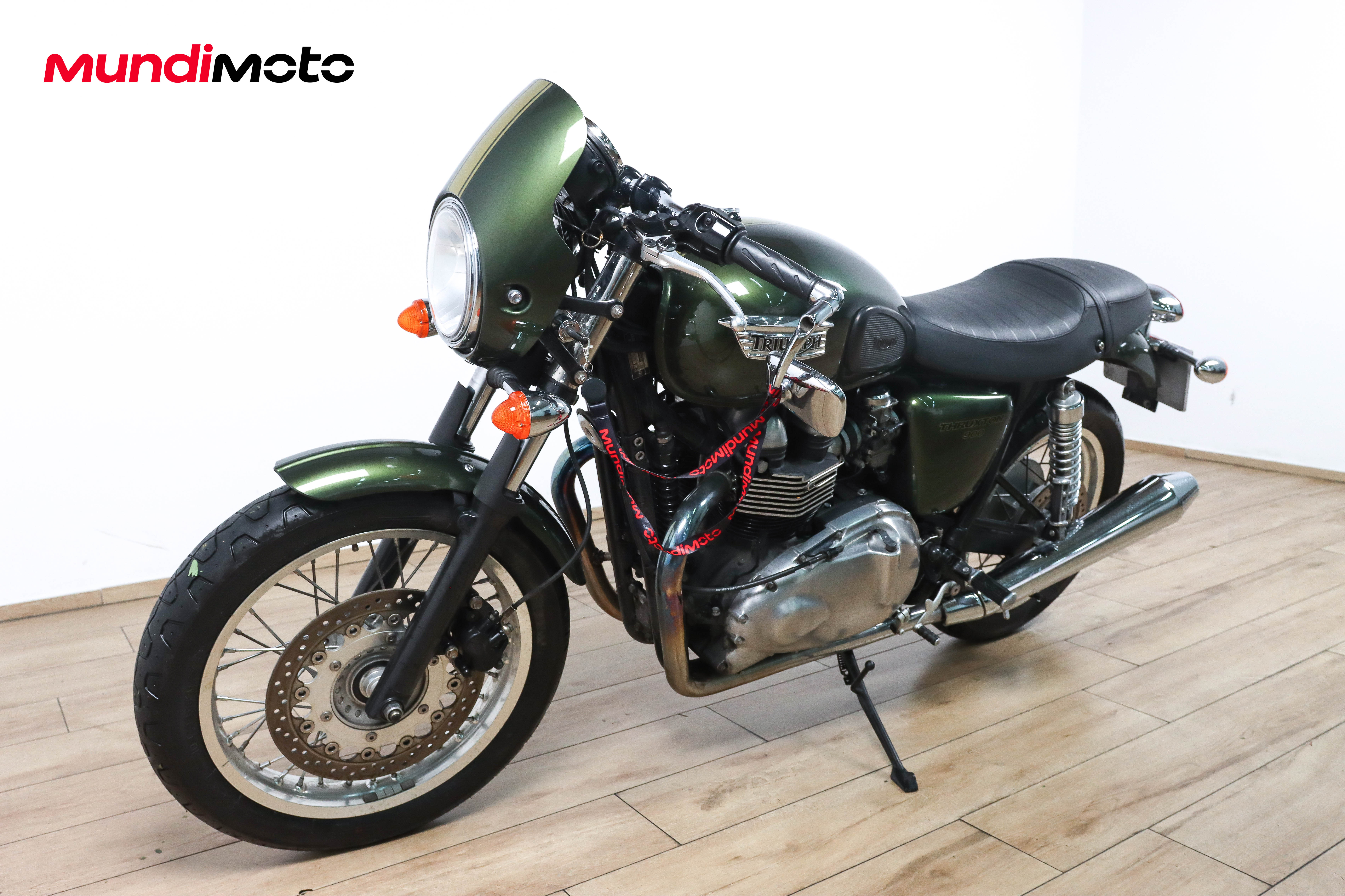 TRIUMPH Thruxton EFITRIUMPH5 TRIUMPH Thruxton EFITRIUMPH5