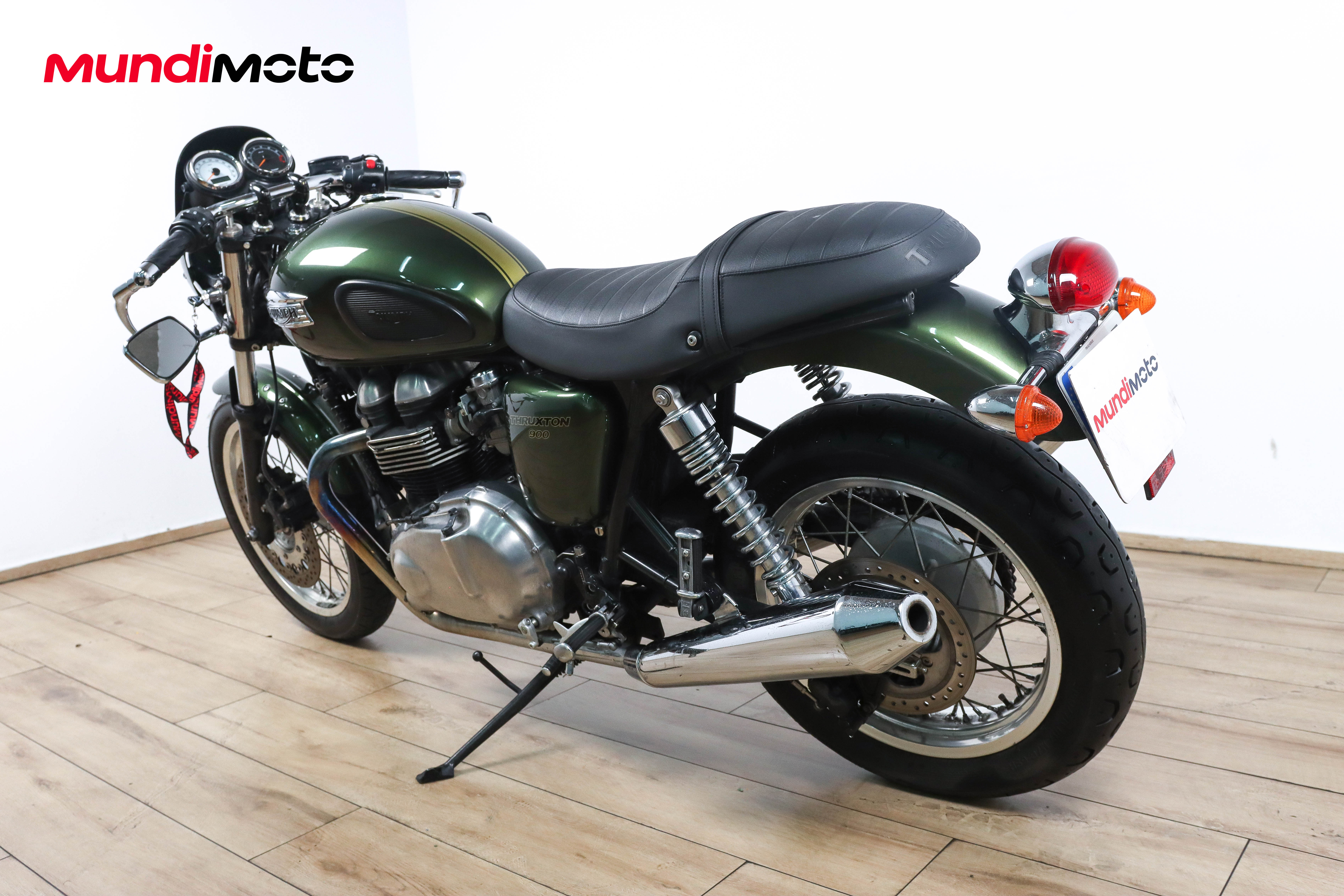 TRIUMPH Thruxton EFITRIUMPH6 TRIUMPH Thruxton EFITRIUMPH6