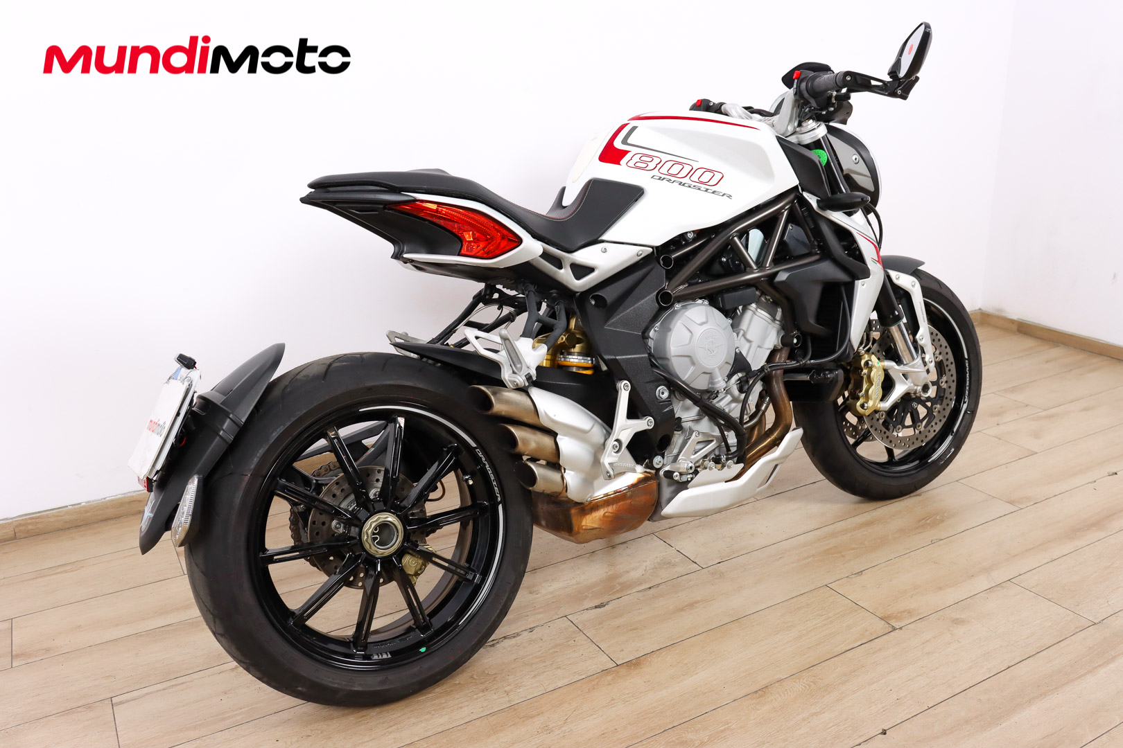 MV AGUSTA BRUTALE 800MV AGUSTA2 MV AGUSTA BRUTALE 800MV AGUSTA2