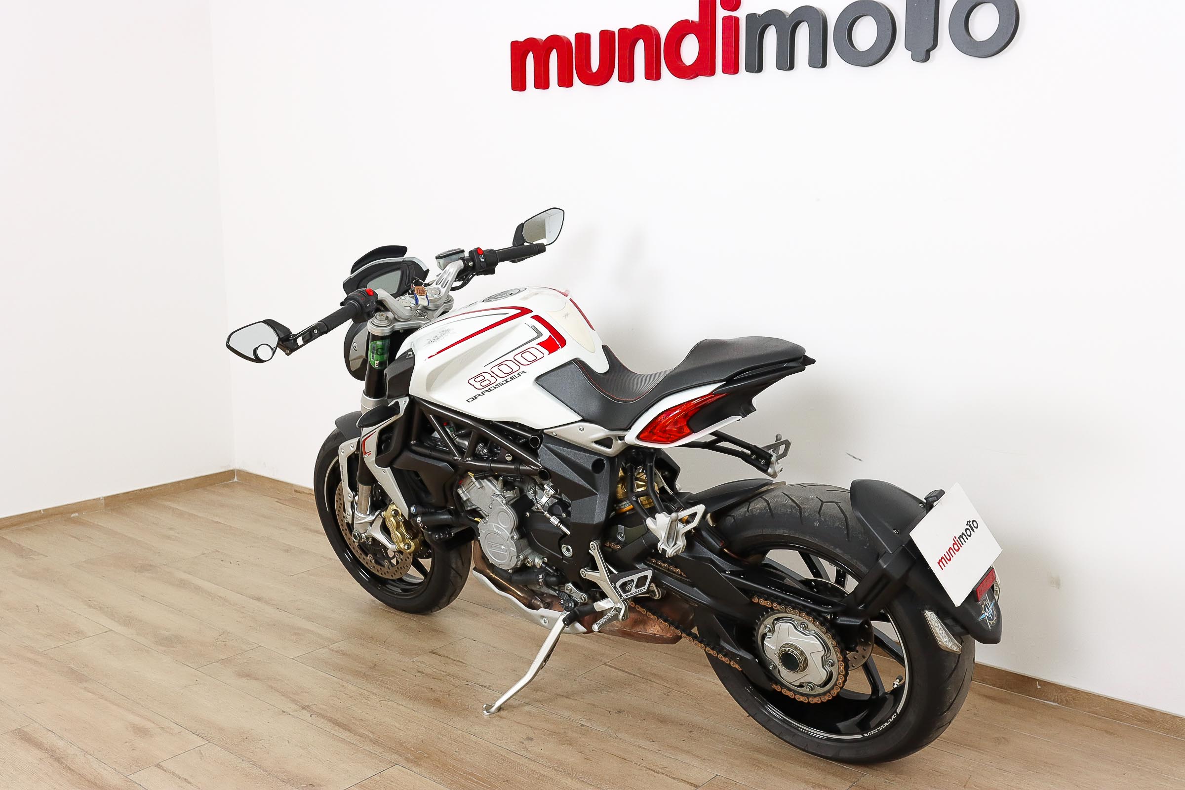 MV AGUSTA BRUTALE 800MV AGUSTA12 MV AGUSTA BRUTALE 800MV AGUSTA12