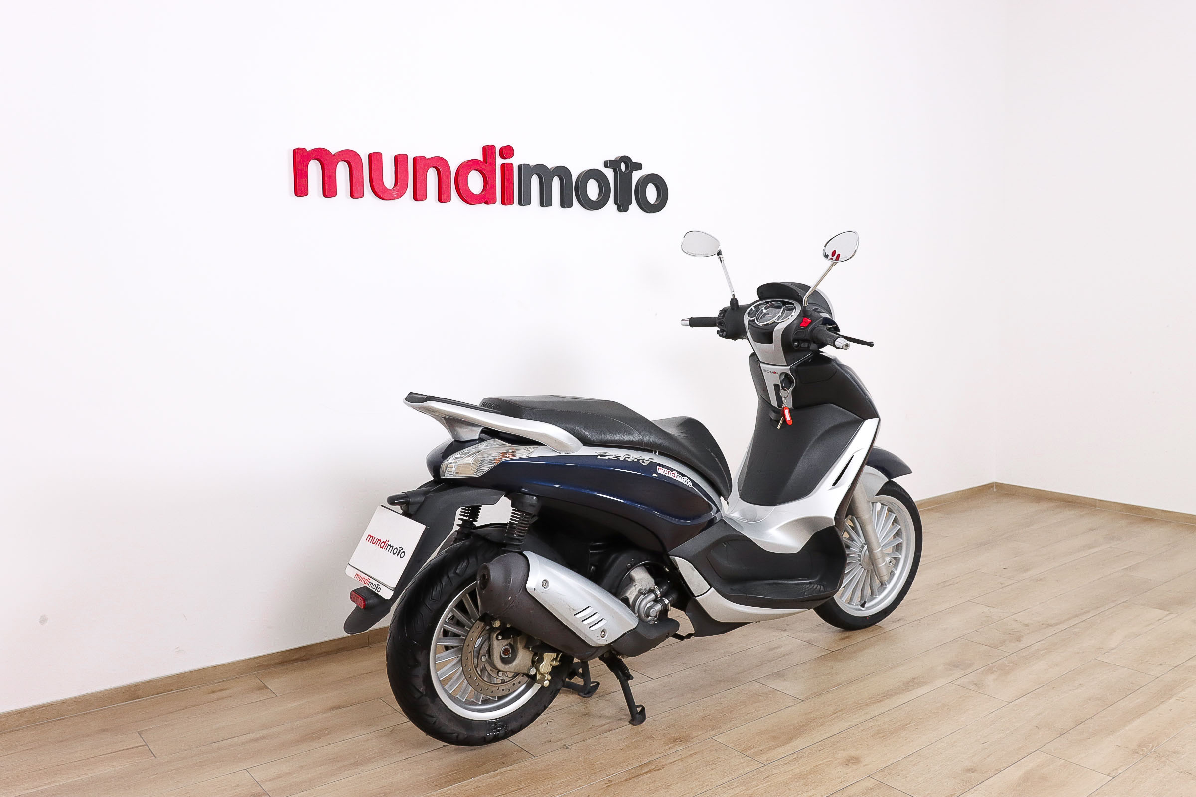PIAGGIO beverly 300 iePIAGGIO2 PIAGGIO beverly 300 iePIAGGIO2