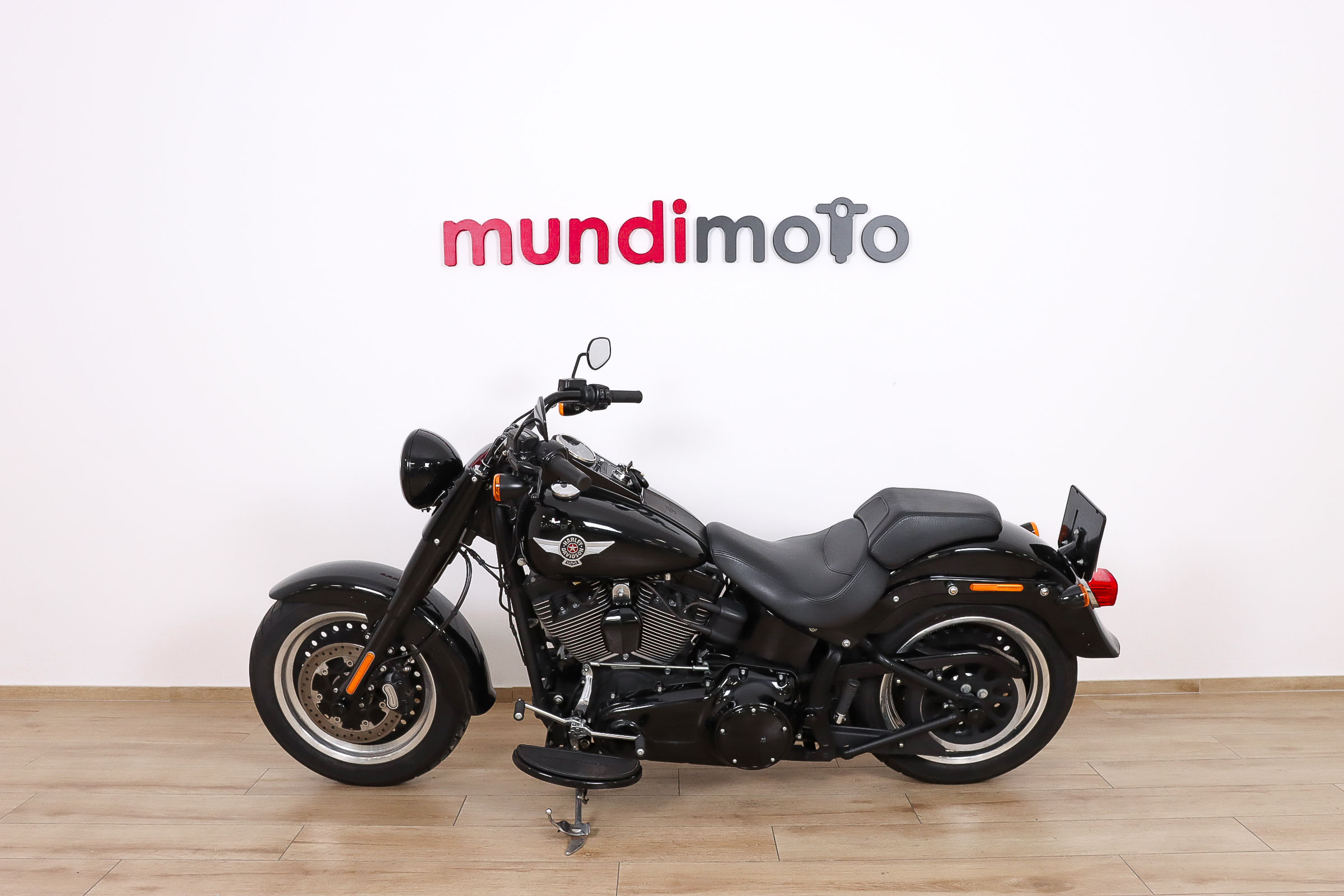 HARLEY DAVIDSON Softail Fat Boy SHARLEY DAVIDSON8 HARLEY DAVIDSON Softail Fat Boy SHARLEY DAVIDSON8