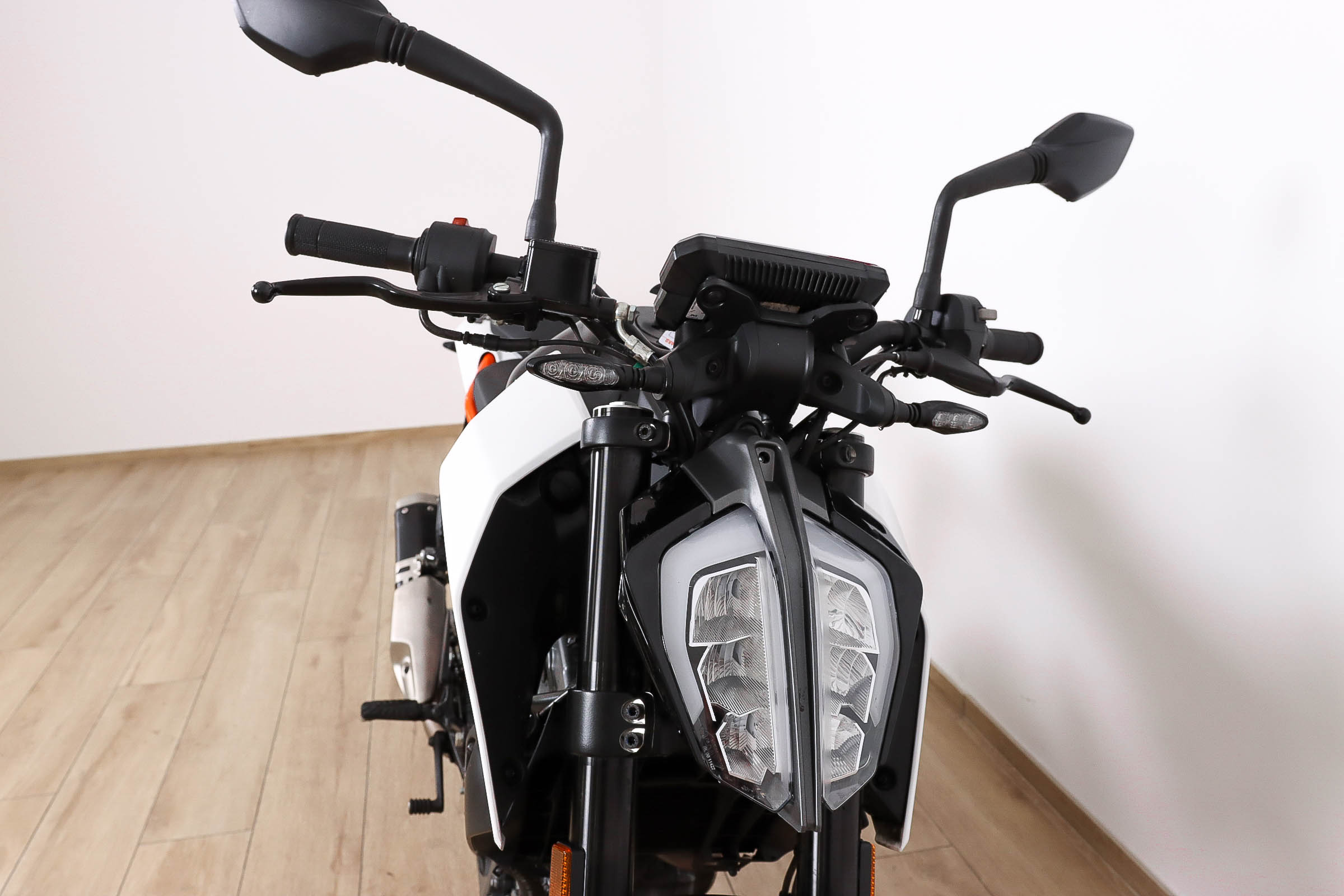 KTM 125 Duke promoKTM3 KTM 125 Duke promoKTM3