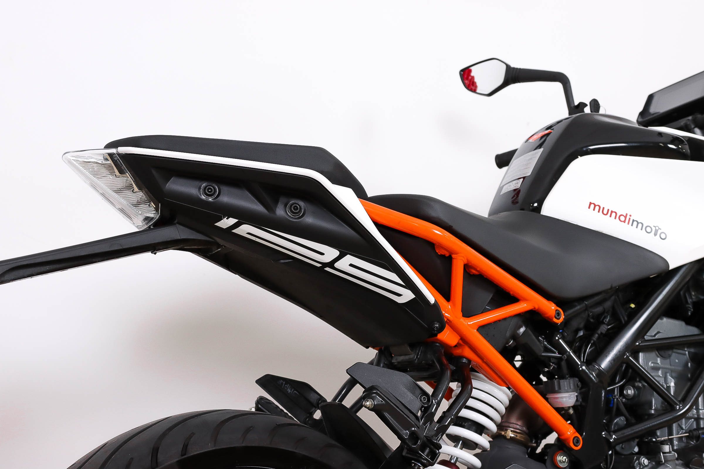KTM 125 Duke promoKTM5 KTM 125 Duke promoKTM5