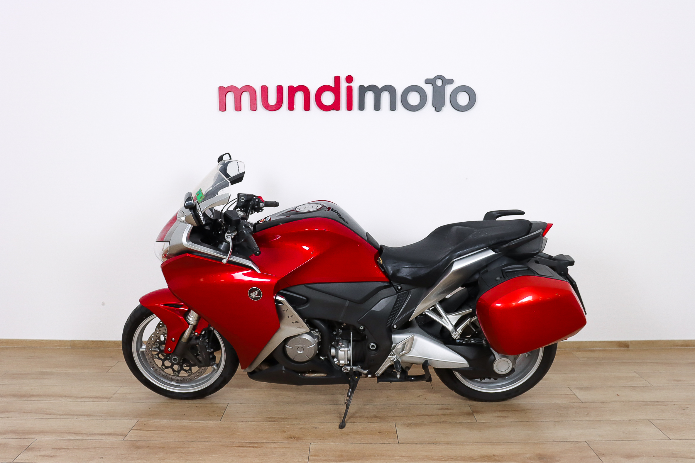 HONDA VFR 1200 FHONDA7 HONDA VFR 1200 FHONDA7