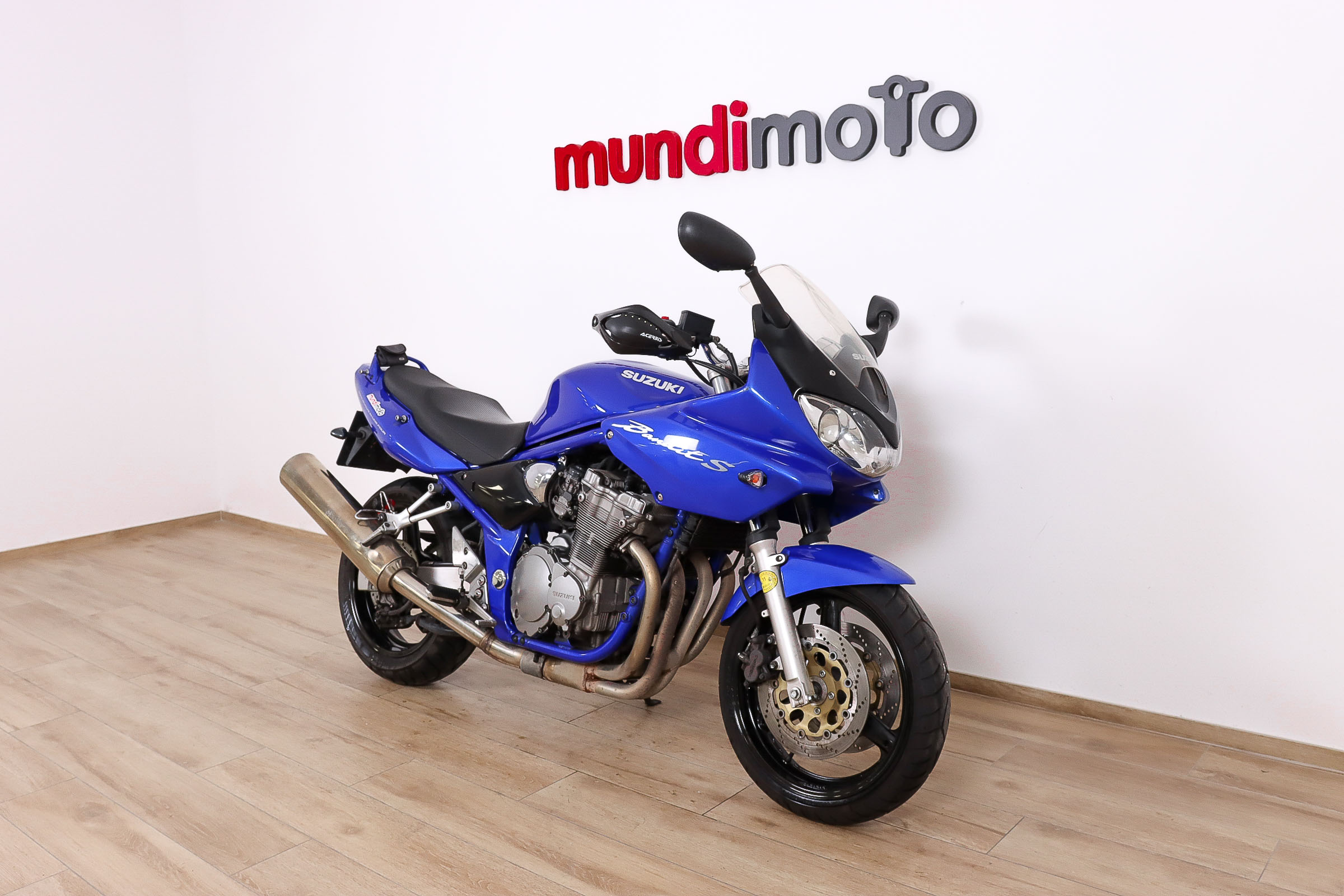 SUZUKI Bandit 650 S promoSUZUKI1 SUZUKI Bandit 650 S promoSUZUKI1