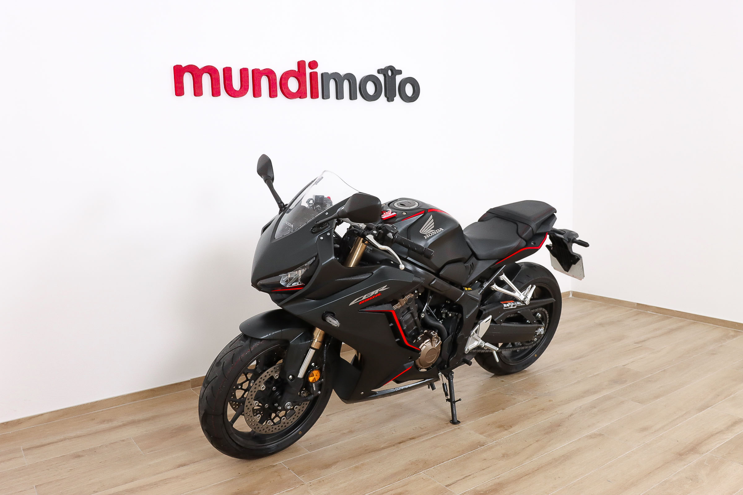 HONDA CBR 650 RHONDA8 HONDA CBR 650 RHONDA8