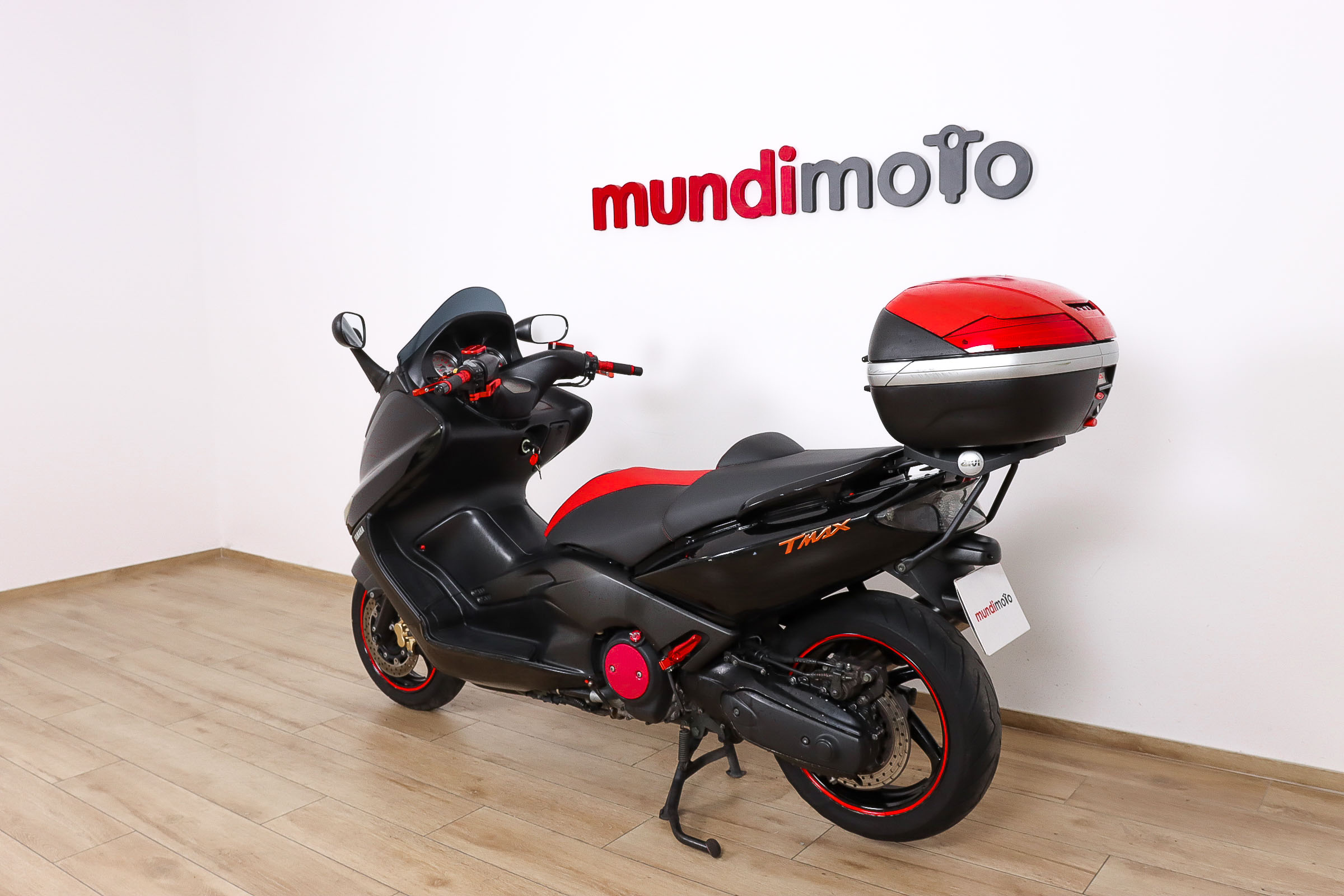 YAMAHA T-Max 500YAMAHA8 YAMAHA T-Max 500YAMAHA8