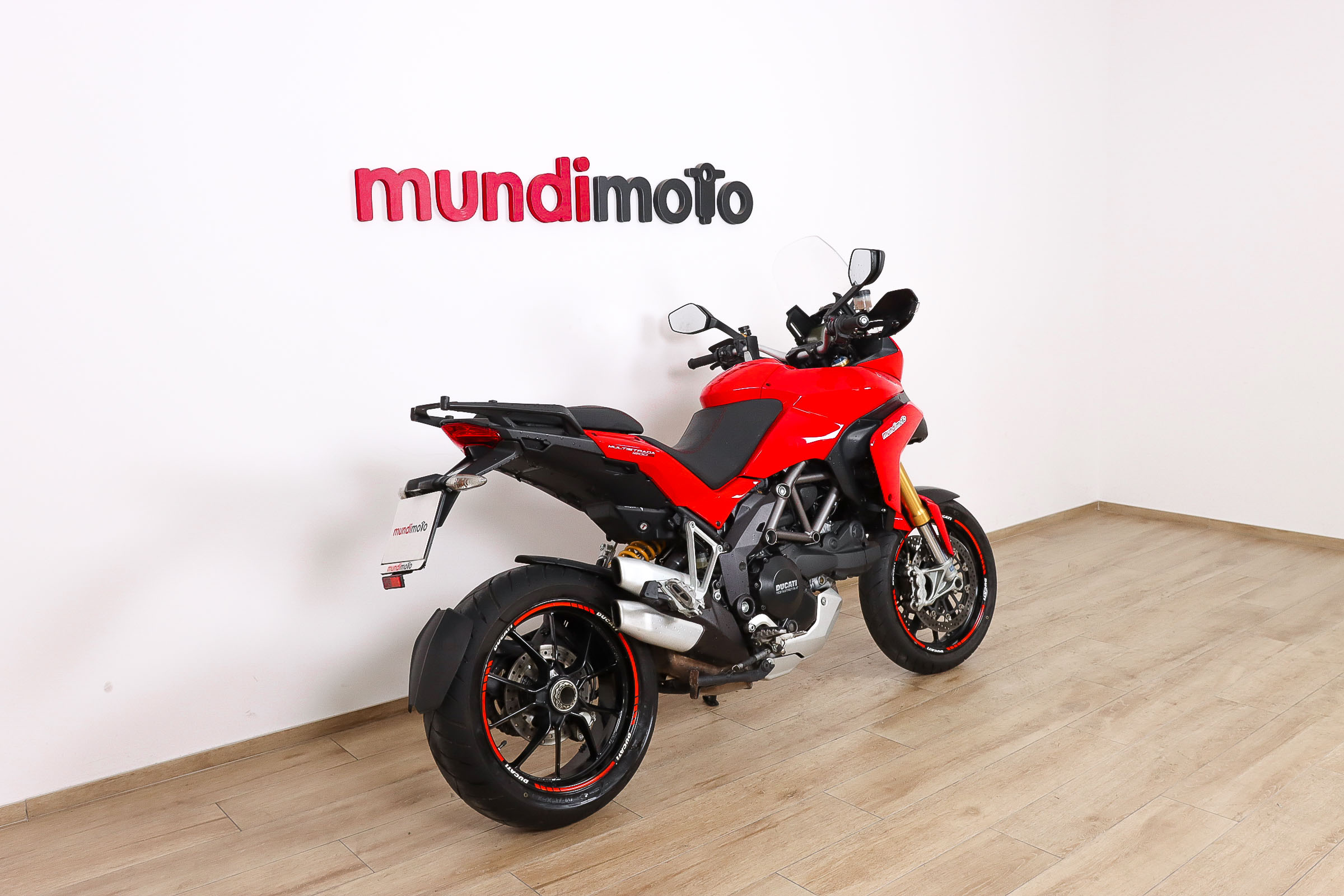 DUCATI MULTISTRADA 1200 S TouringDUCATI2 DUCATI MULTISTRADA 1200 S TouringDUCATI2