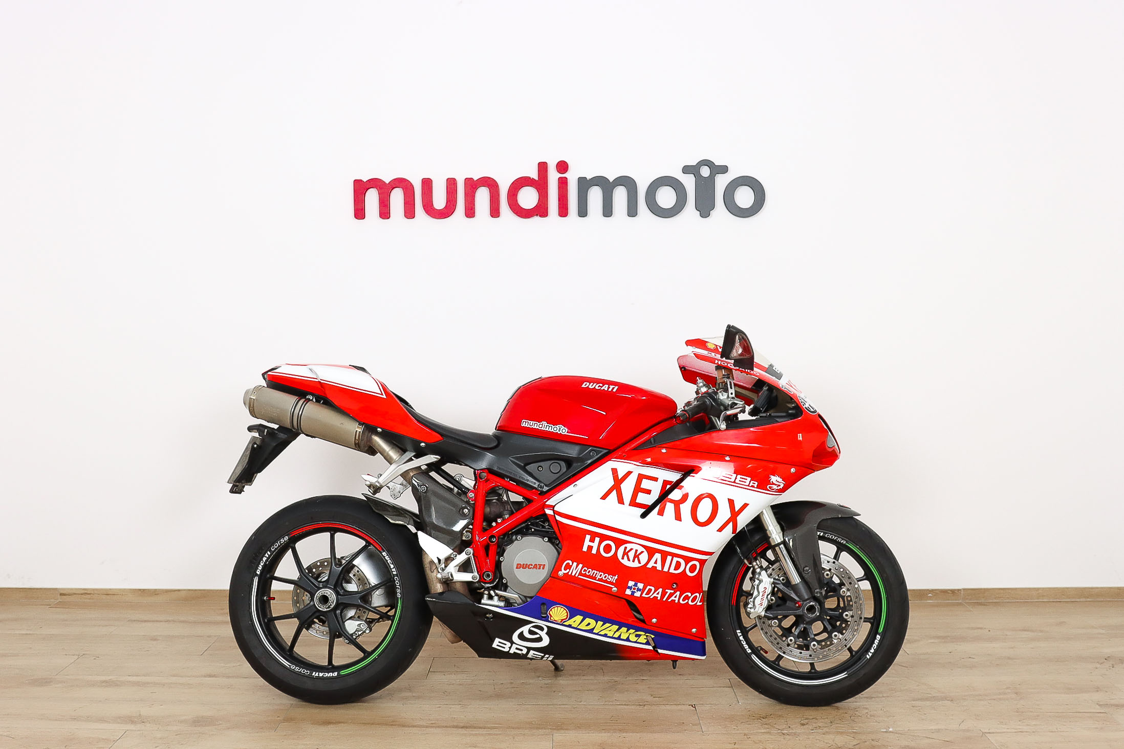 DUCATI 848 SuperbikeDUCATI0 DUCATI 848 SuperbikeDUCATI0